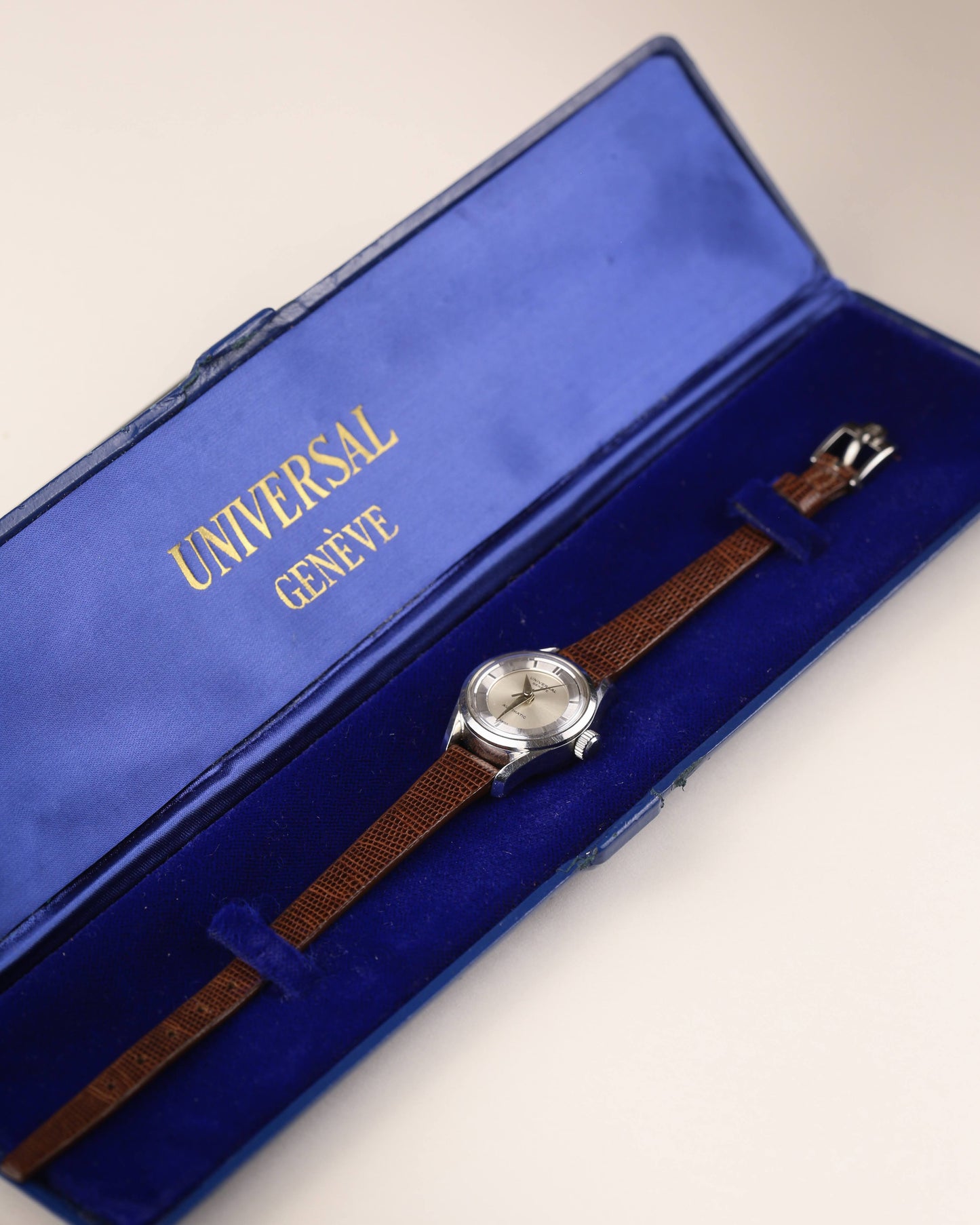 Universal Geneve Ladies Polerouter 825600/01 Boxed