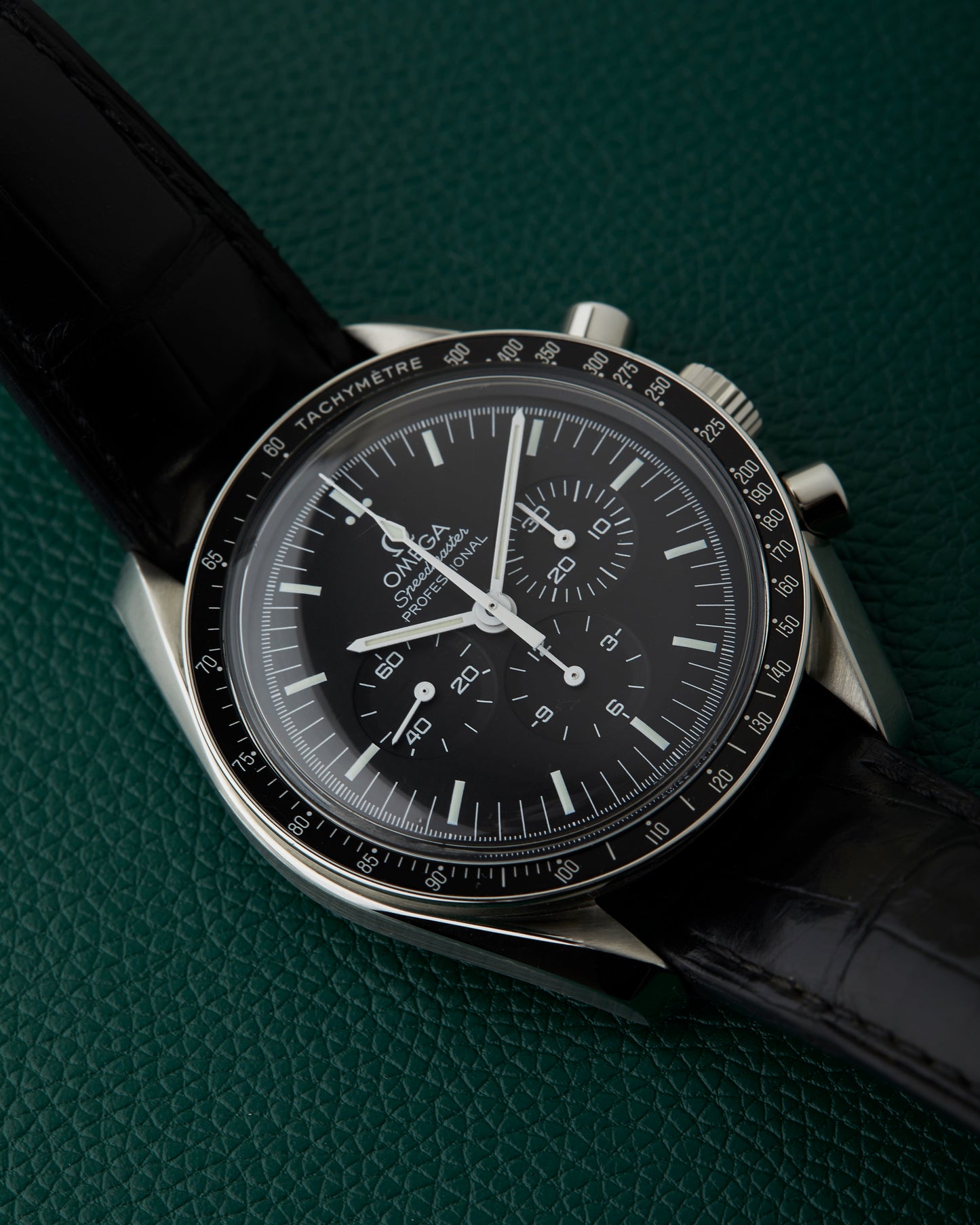 Omega Speedmaster Professional 311.33.42.30.01.001 Moonwatch Full Set 2017