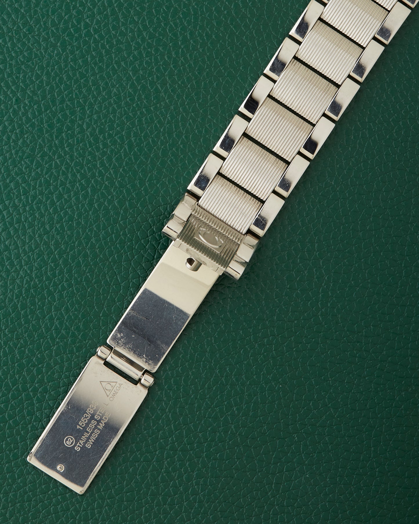 Omega Speedmaster 3534.79.00 Mother of Pearl Dial Steel Watch Full Set