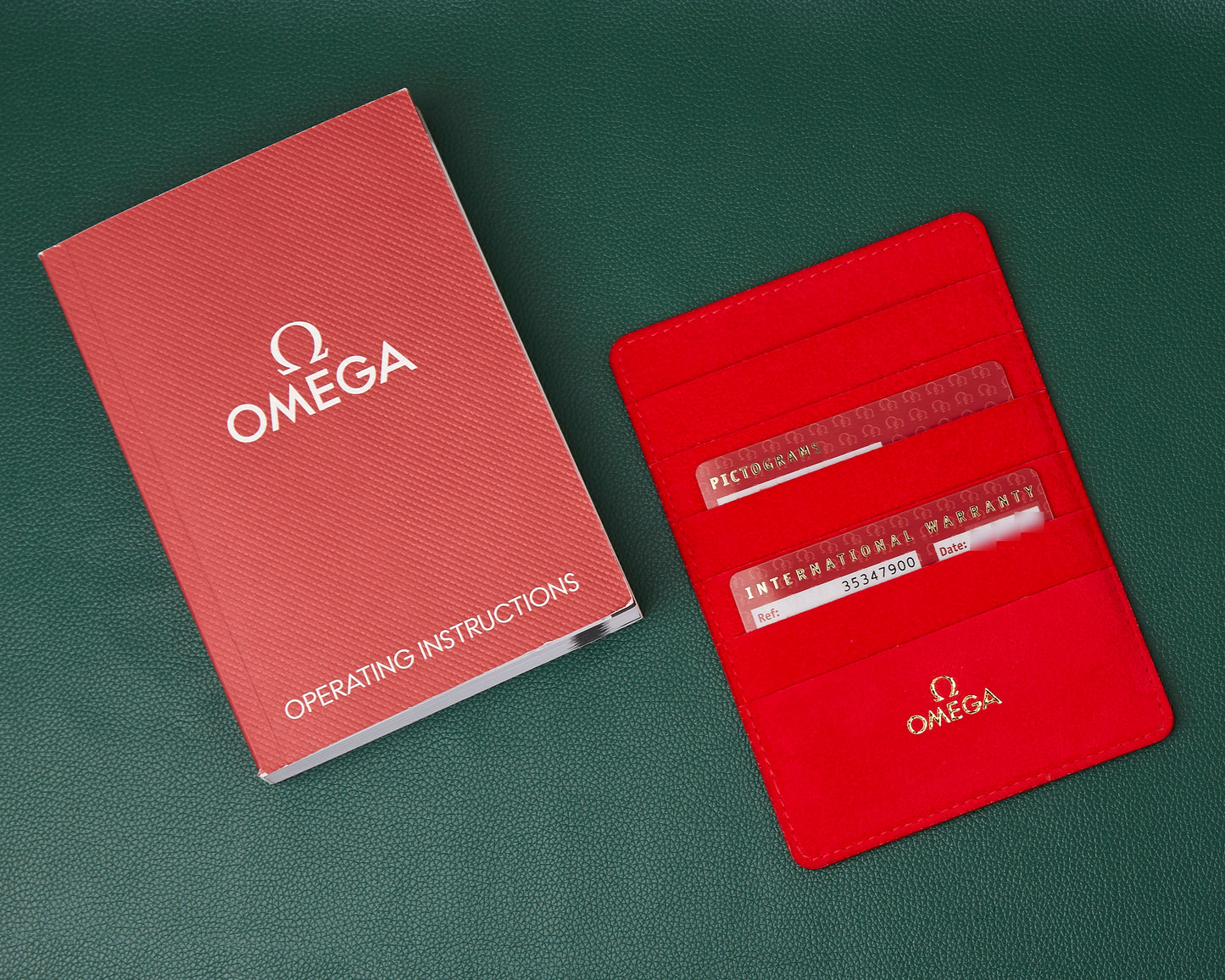 Omega Speedmaster 3534.79.00 Mother of Pearl Dial Steel Watch Full Set