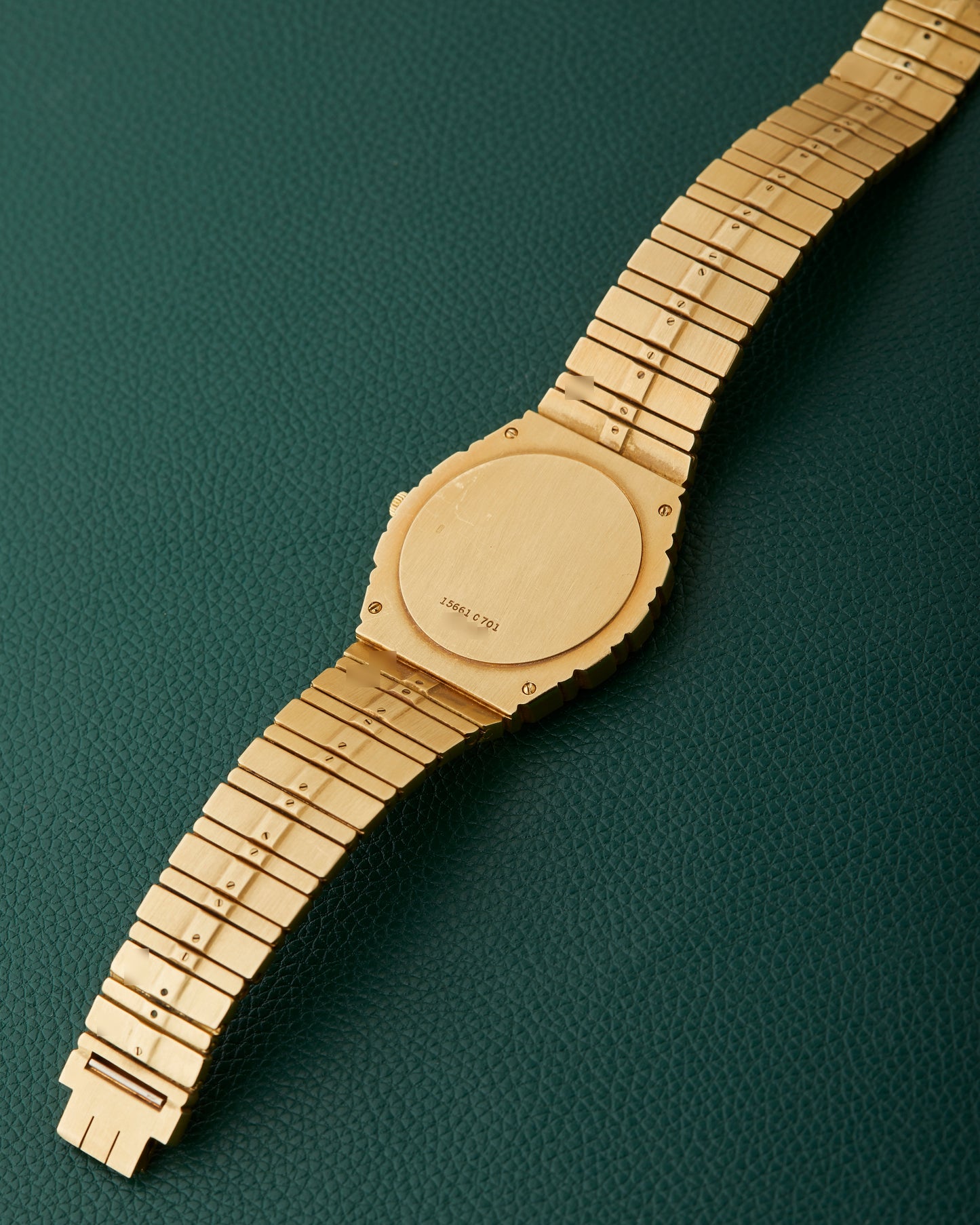 Piaget Polo Date 15661 C701 Round Jumbo 18K Gold