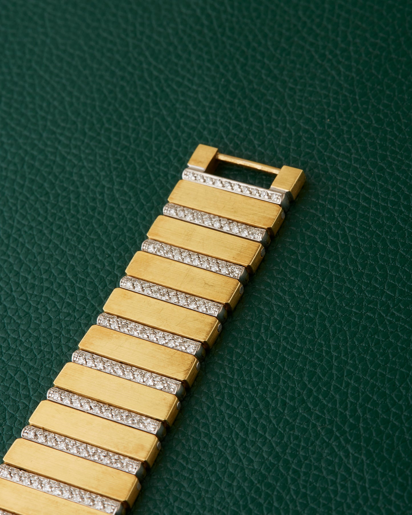 Piaget Polo 7131 C705 Square Jumbo 18k Gold Diamonds Onyx Dial