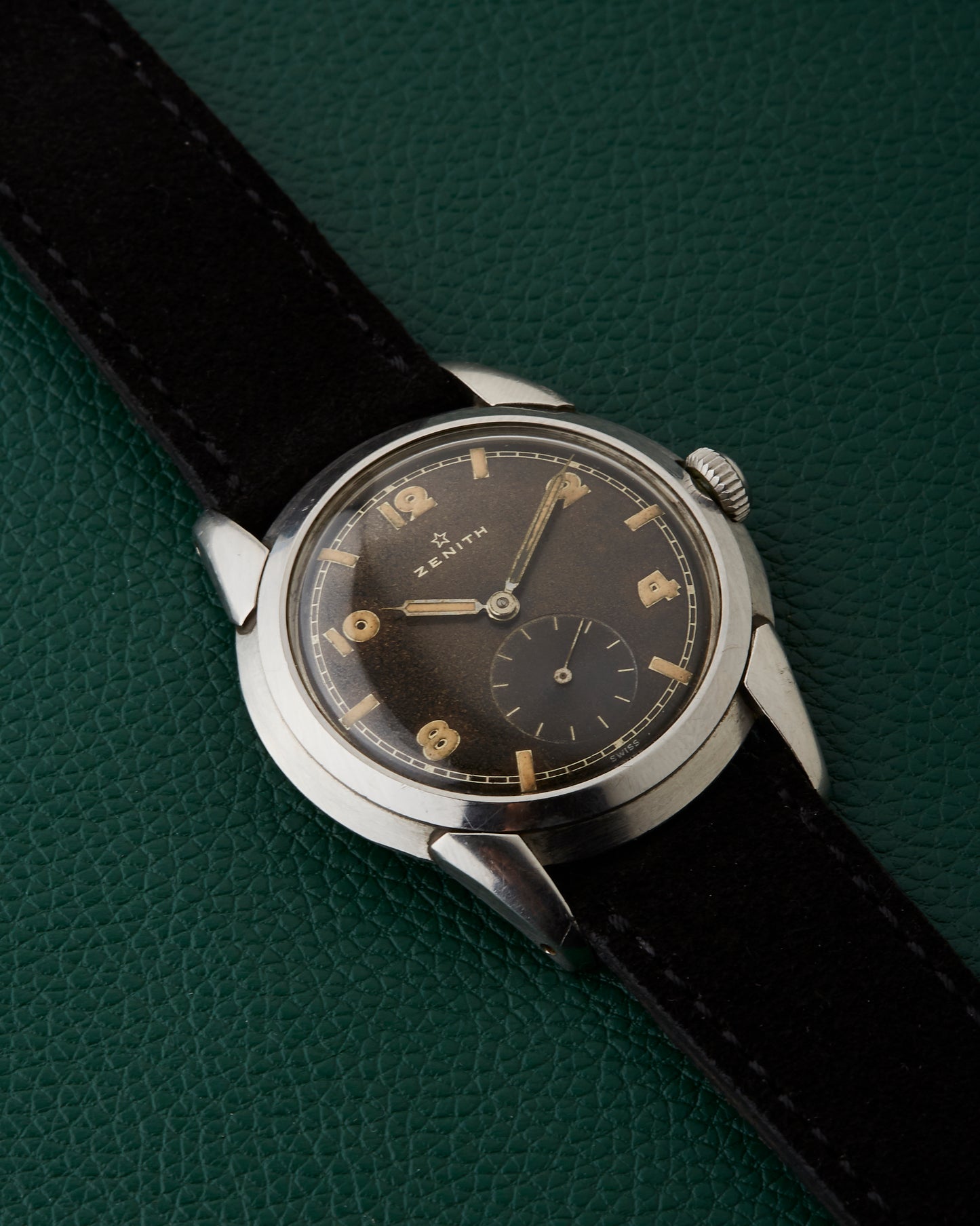Zenith Dark Chocolate Tropical Dial 1945 Vintage Manual Winding Cal.106 P-6