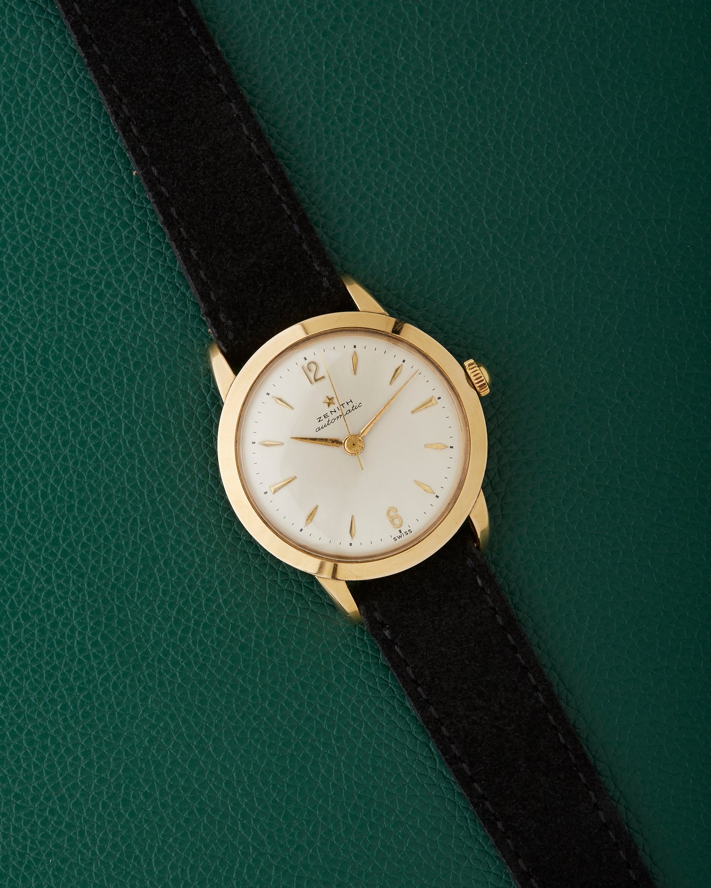 Zenith Vintage Watch Huguenin Freres Case 133.8 Bumper
