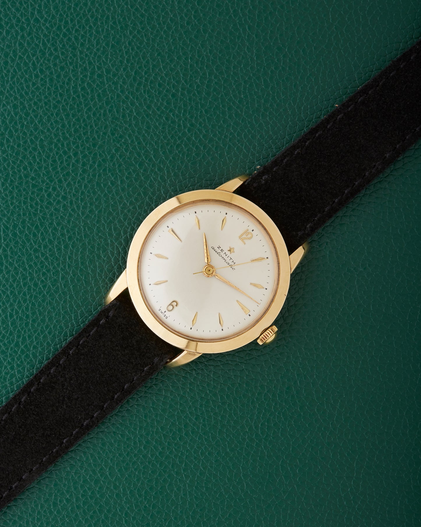 Zenith Vintage Watch Huguenin Freres Case 133.8 Bumper