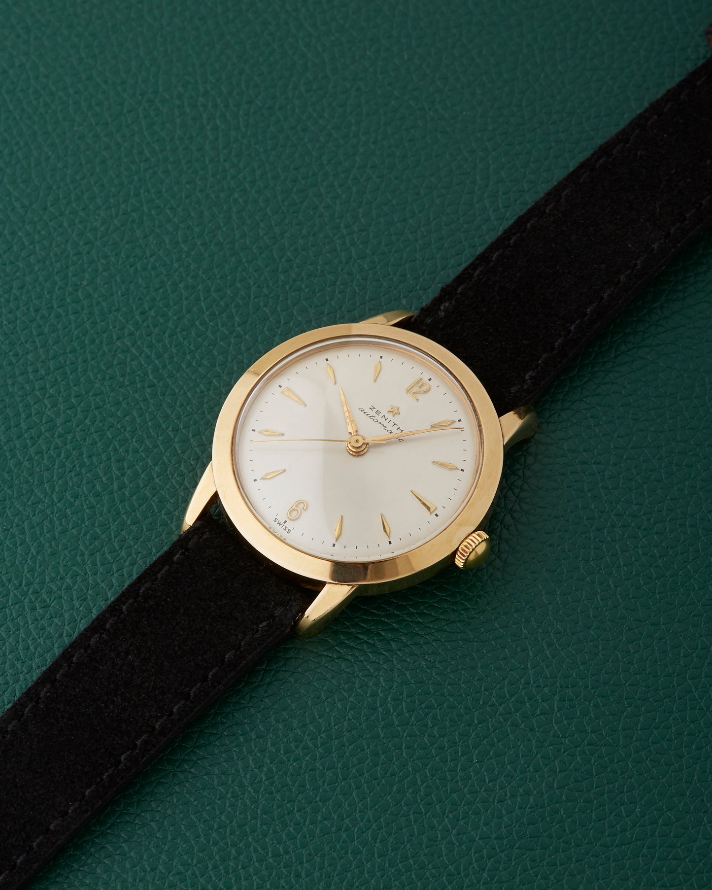 Zenith Vintage Watch Huguenin Freres Case 133.8 Bumper