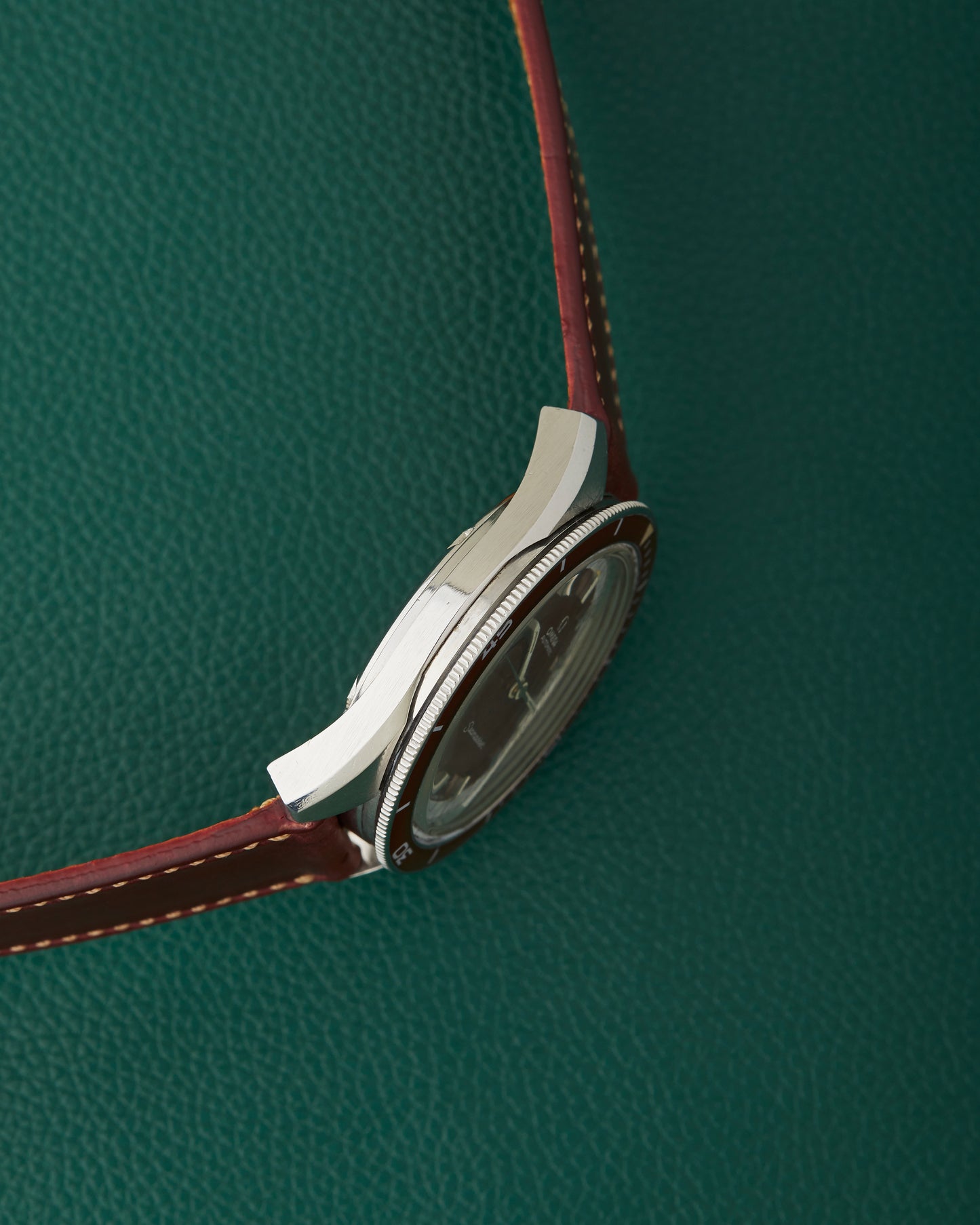 Omega Seamaster Burgundy Ref. 166.062 Big Crown