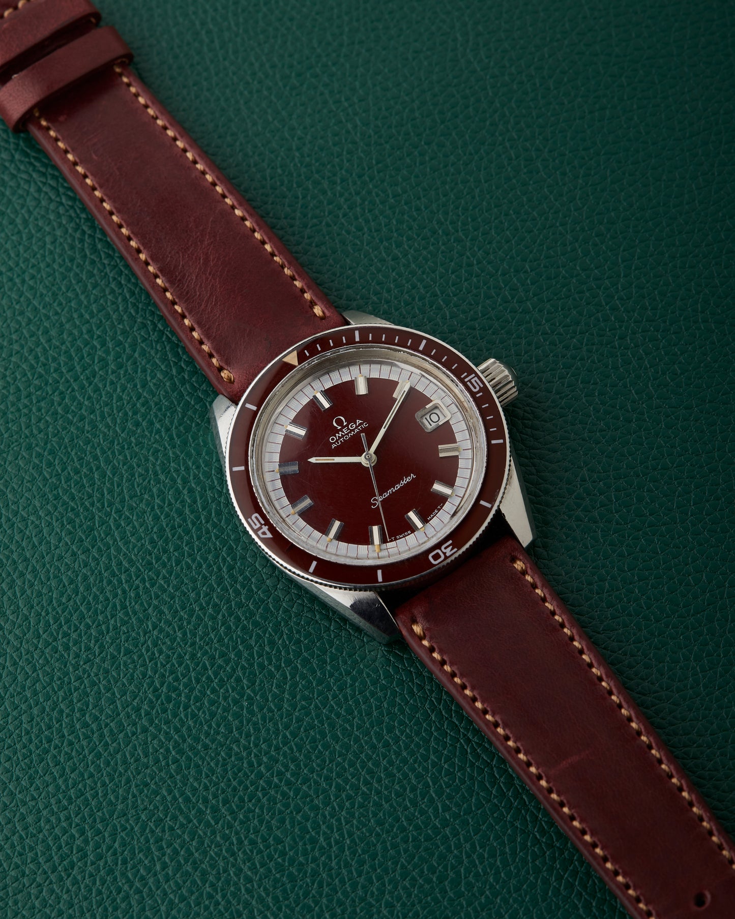 Omega Seamaster Burgundy Ref. 166.062 Big Crown