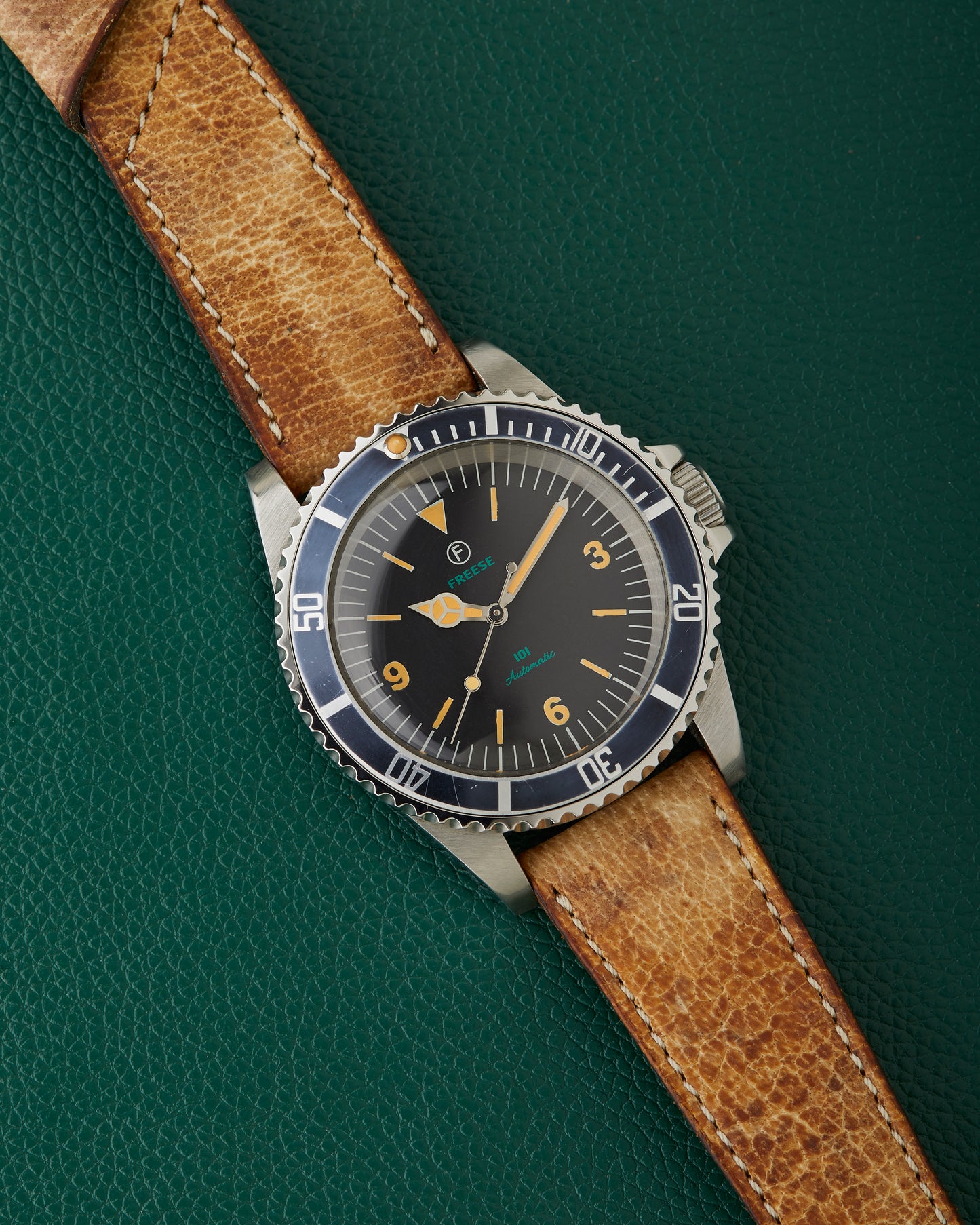 Freese 101 Explorer Dial Faded Bezel Automatic Simon Freese Watch