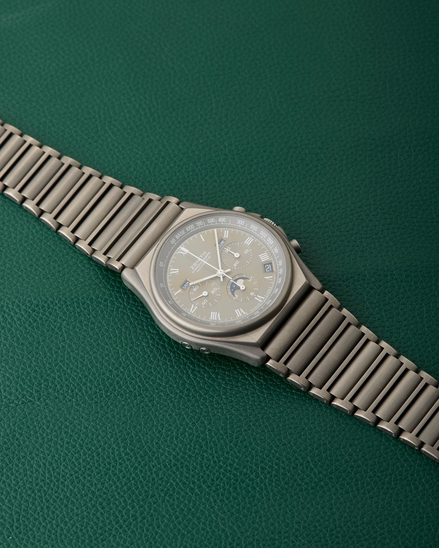 Zenith Port Royal Titanium 95.0105.418 Grey Dial Neo-Vintage Moonphase