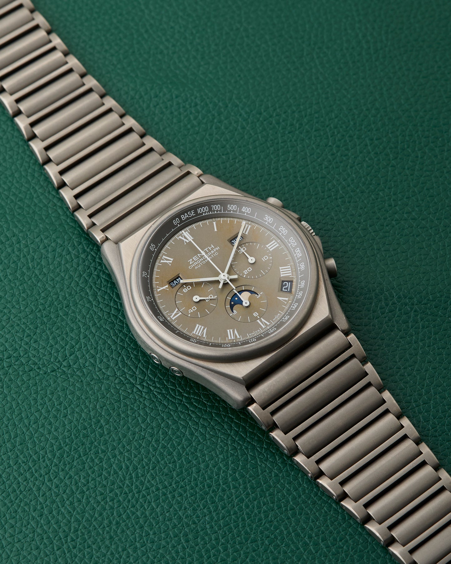 Zenith Port Royal Titanium 95.0105.418 Grey Dial Neo-Vintage Moonphase