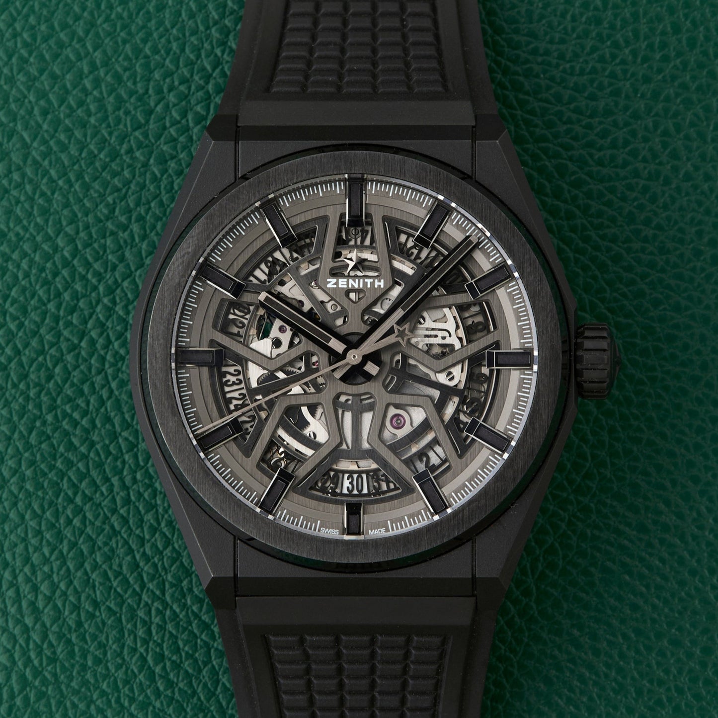 Zenith Defy Classic Black Ceramic Ref. 49.9000.670/77.r782 Box Full Set 2025
