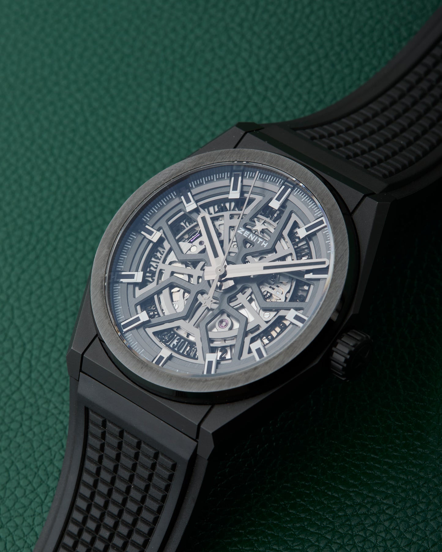 Zenith Defy Classic Black Ceramic Ref. 49.9000.670/77.r782 Box Full Set 2025