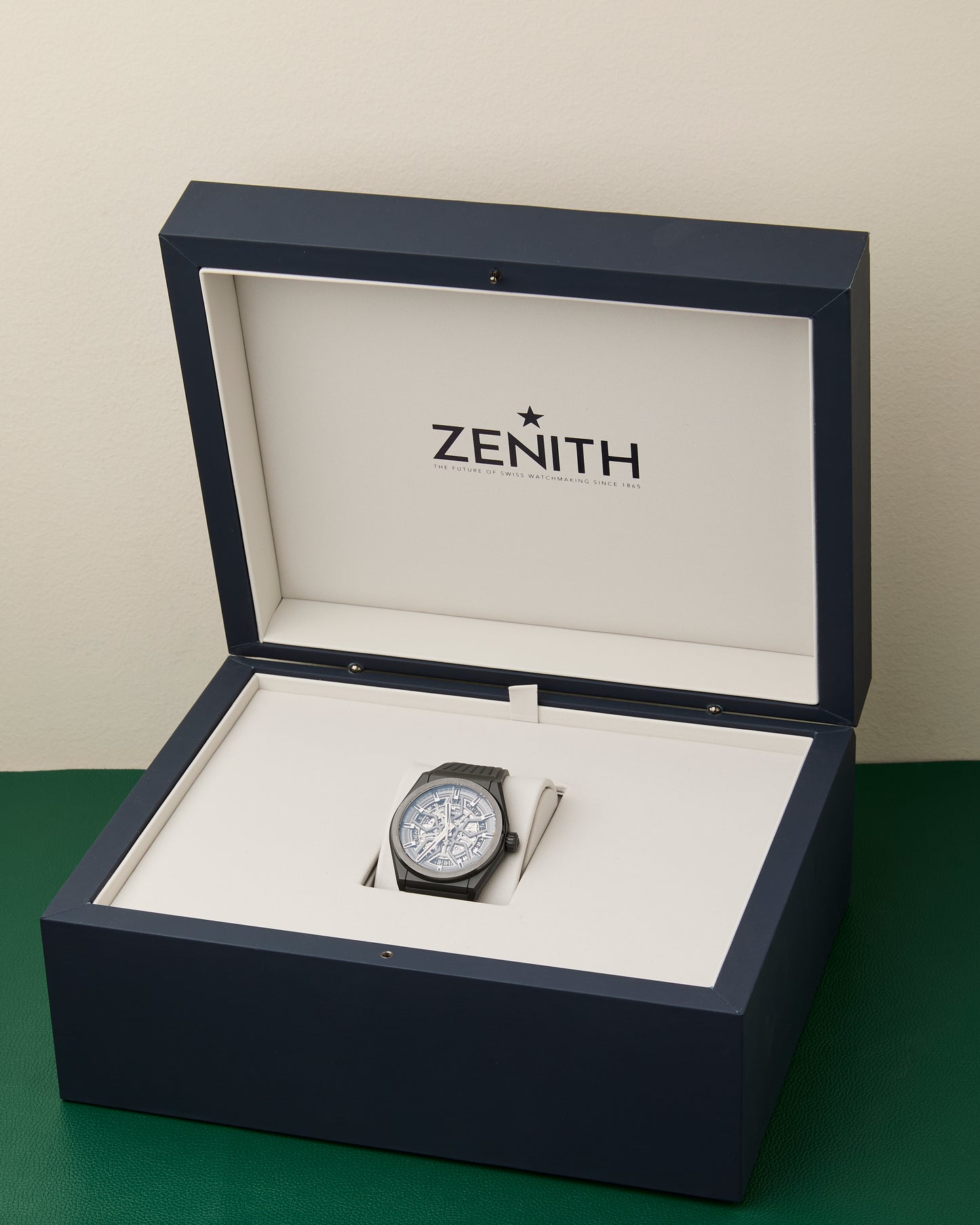 Zenith Defy Classic Black Ceramic Ref. 49.9000.670/77.r782 Box Full Set 2025