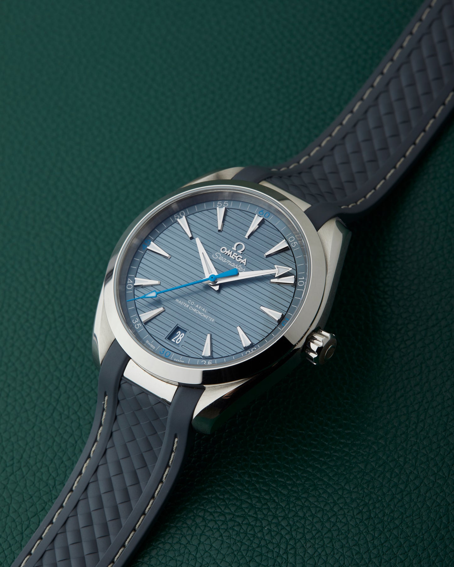 Omega Seamaster Aqua Terra 150M Master Co-Axial 220.12.41.21.03.002 Full Set