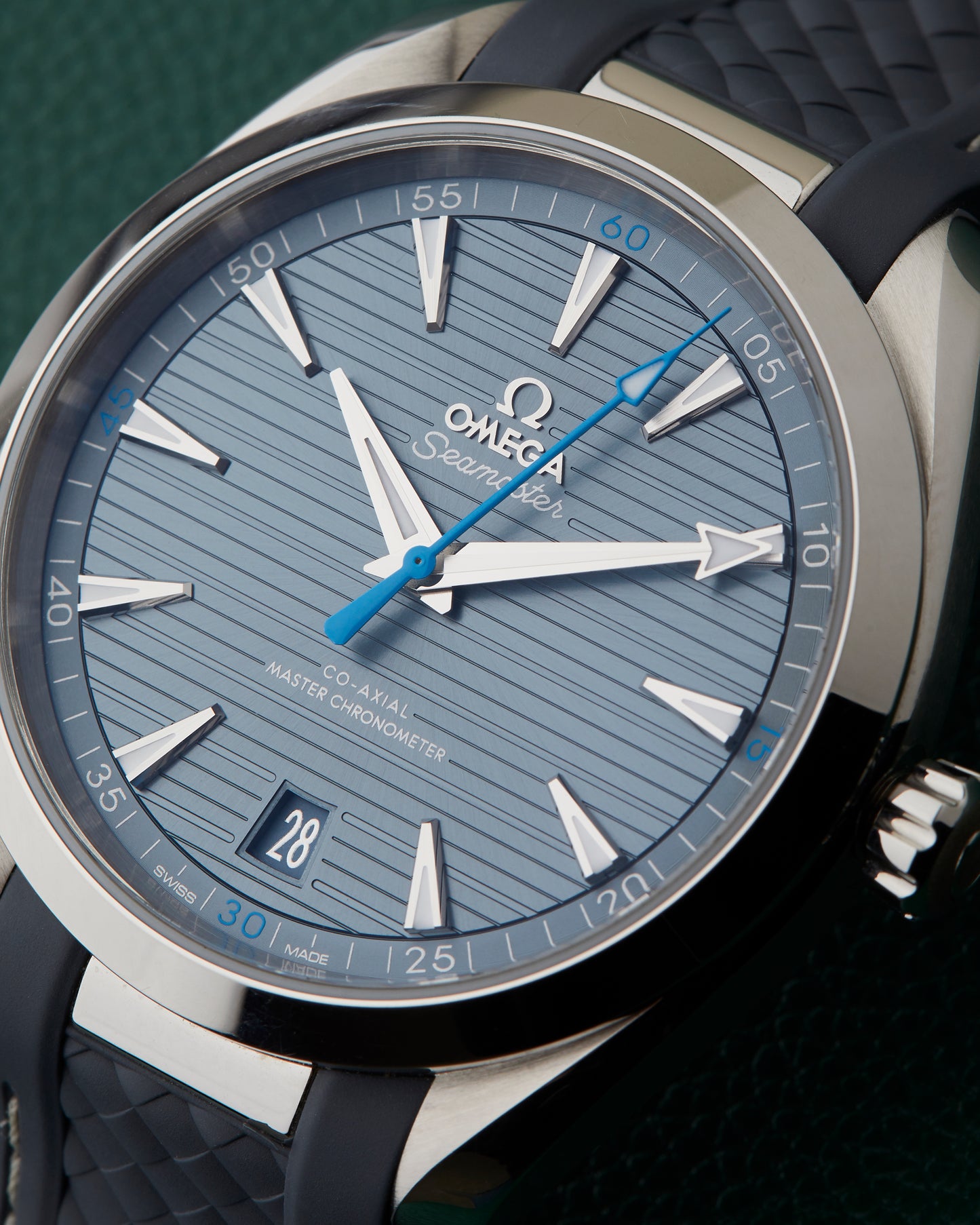 Omega Seamaster Aqua Terra 150M Master Co-Axial 220.12.41.21.03.002 Full Set