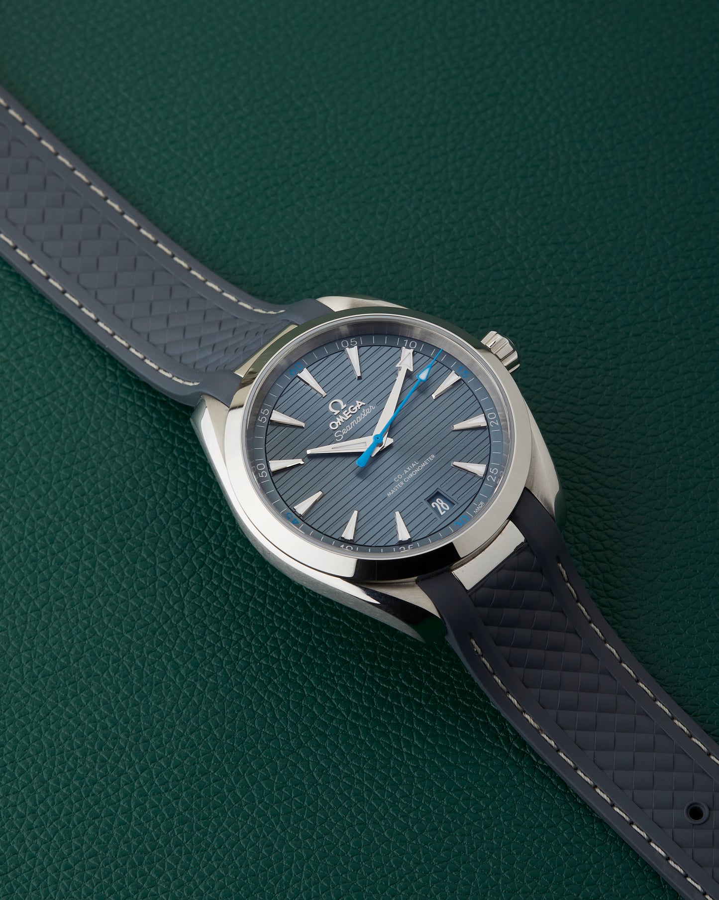 Omega Seamaster Aqua Terra 150M Master Co-Axial 220.12.41.21.03.002 Full Set