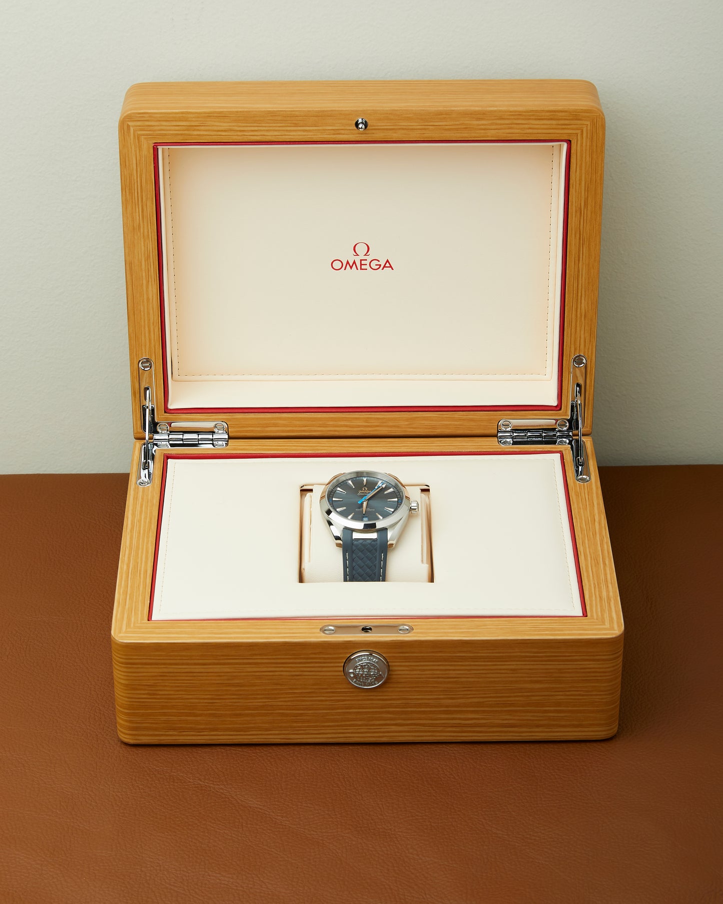 Omega Seamaster Aqua Terra 150M Master Co-Axial 220.12.41.21.03.002 Full Set