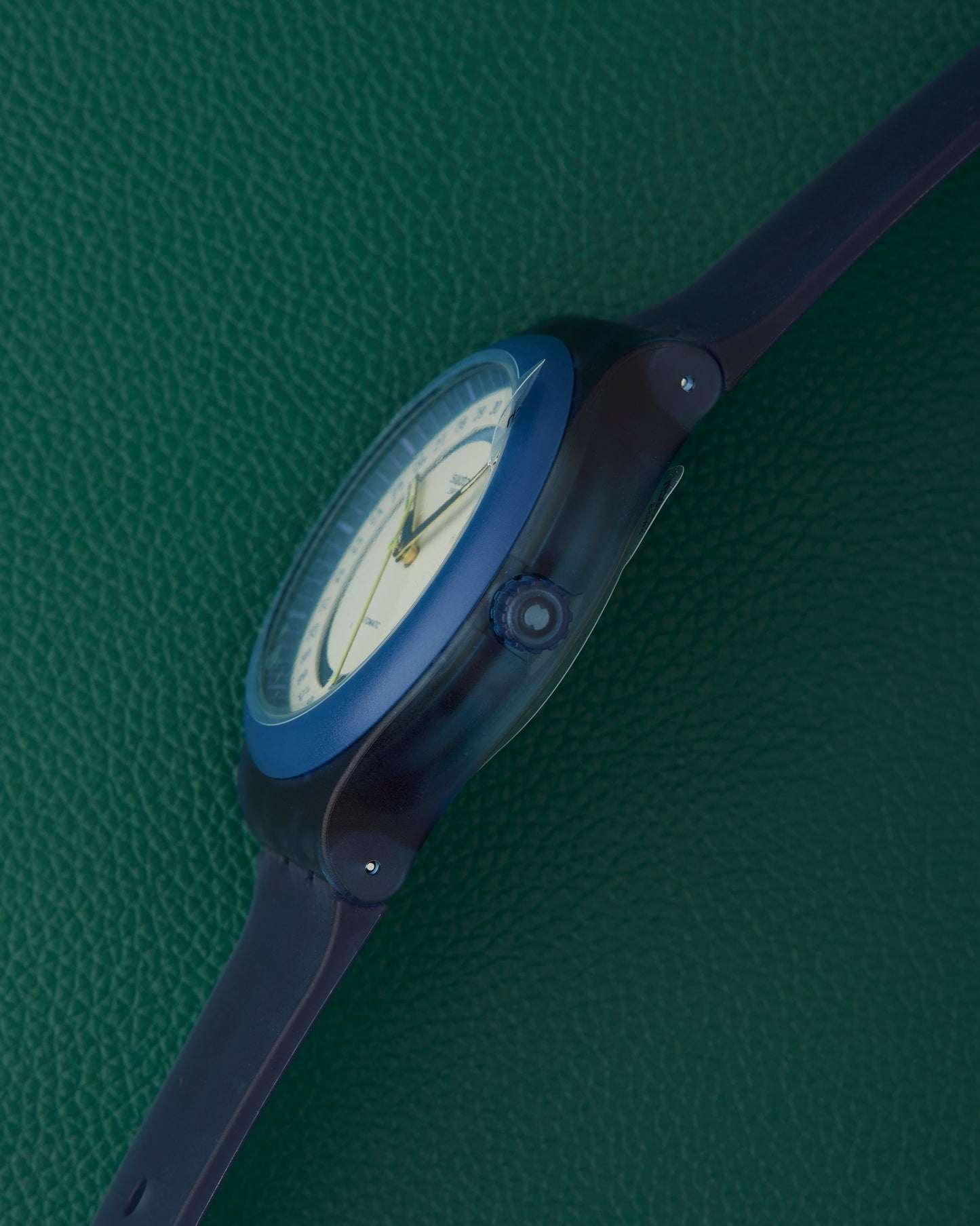 Swatch Hodinkee Sistem51 Stoplight Neon Remix Ref. SO30Z402