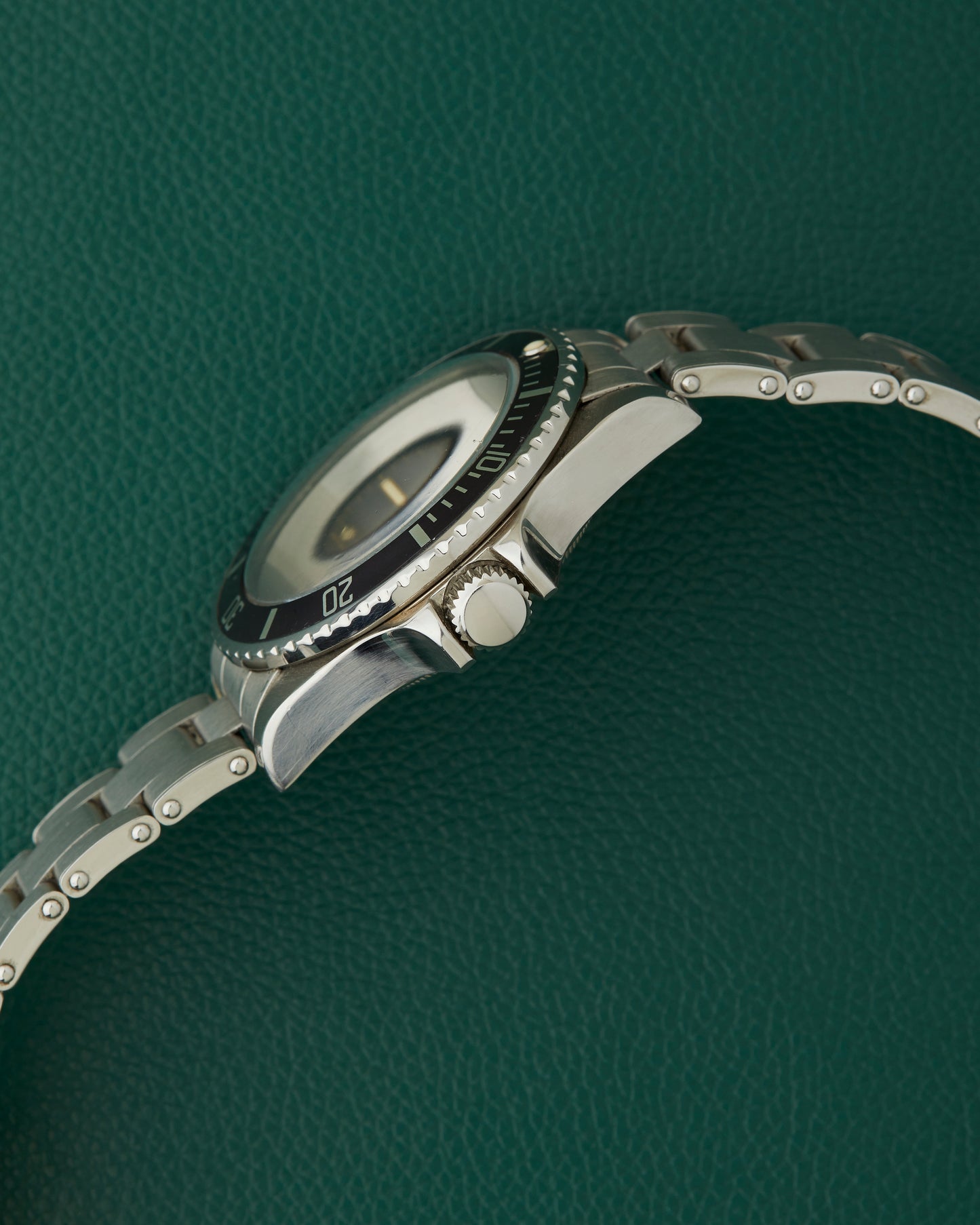 Freese 101 Gloss Black Dial Black Bezel Steel Bracelet Simon Freese Watch