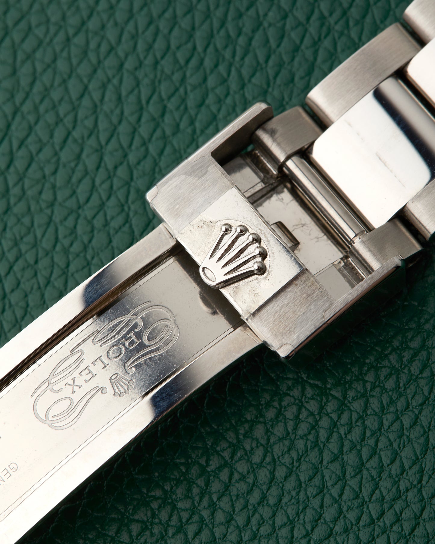 Rolex Yacht-Master 40 Ref. 126622 Bright Blue Dial Full Set June 2025