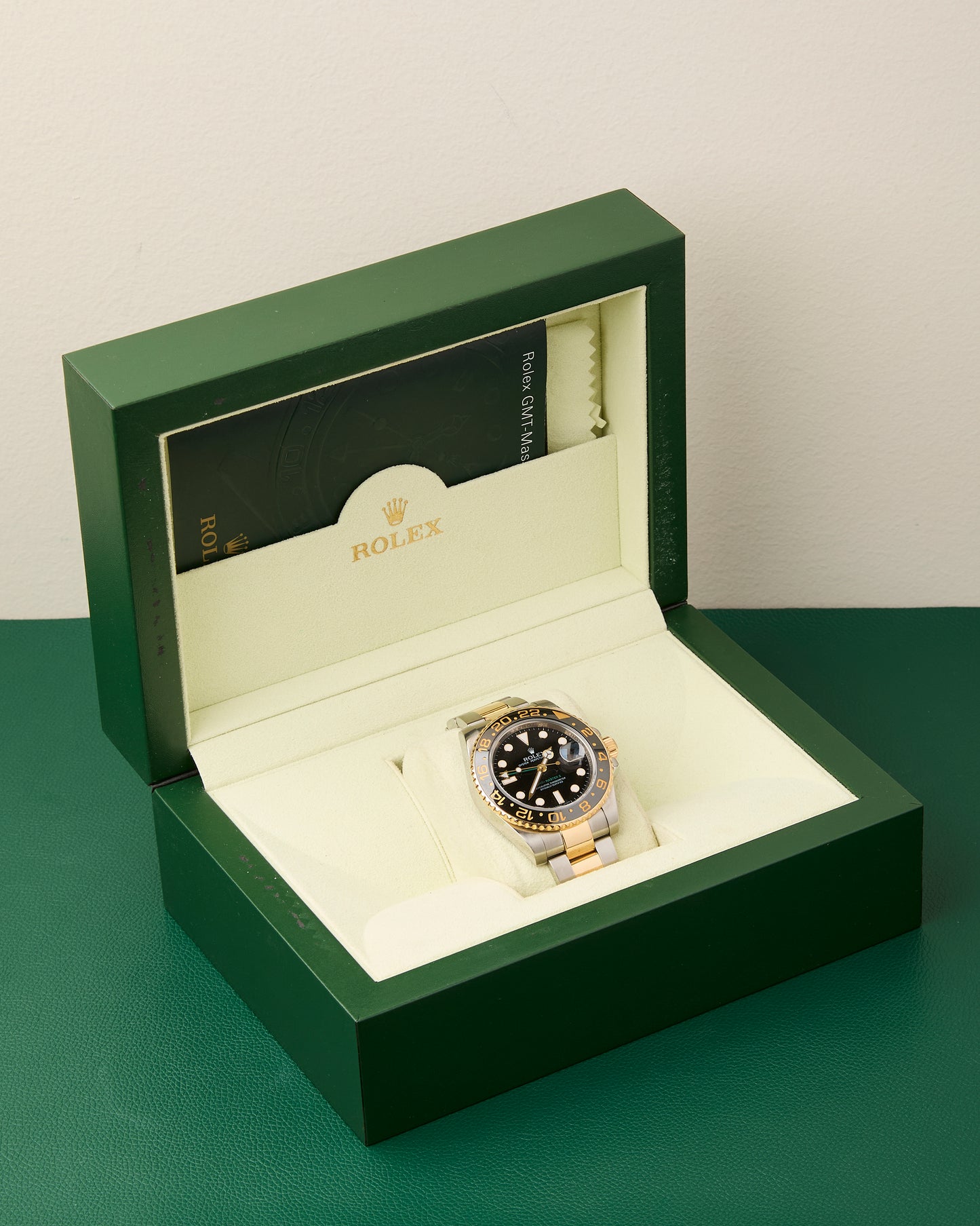 Rolex GMT-Master II Ref.116713 Two-Tone 2007 Full Set Serviced