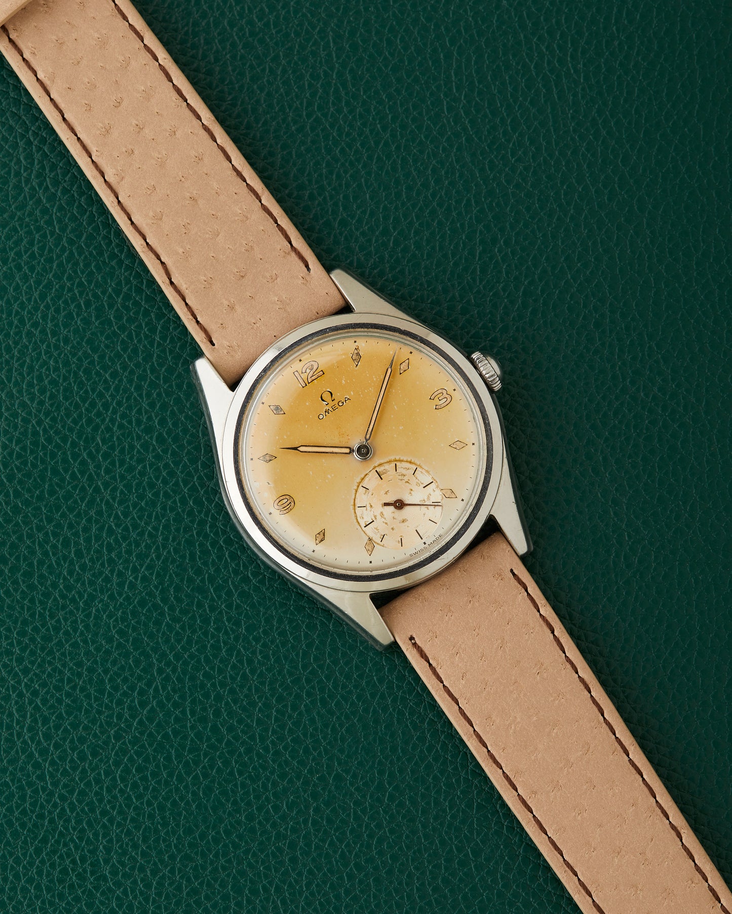 Omega 2536-10 Caramel Patina Dial Vintage Watch 1950