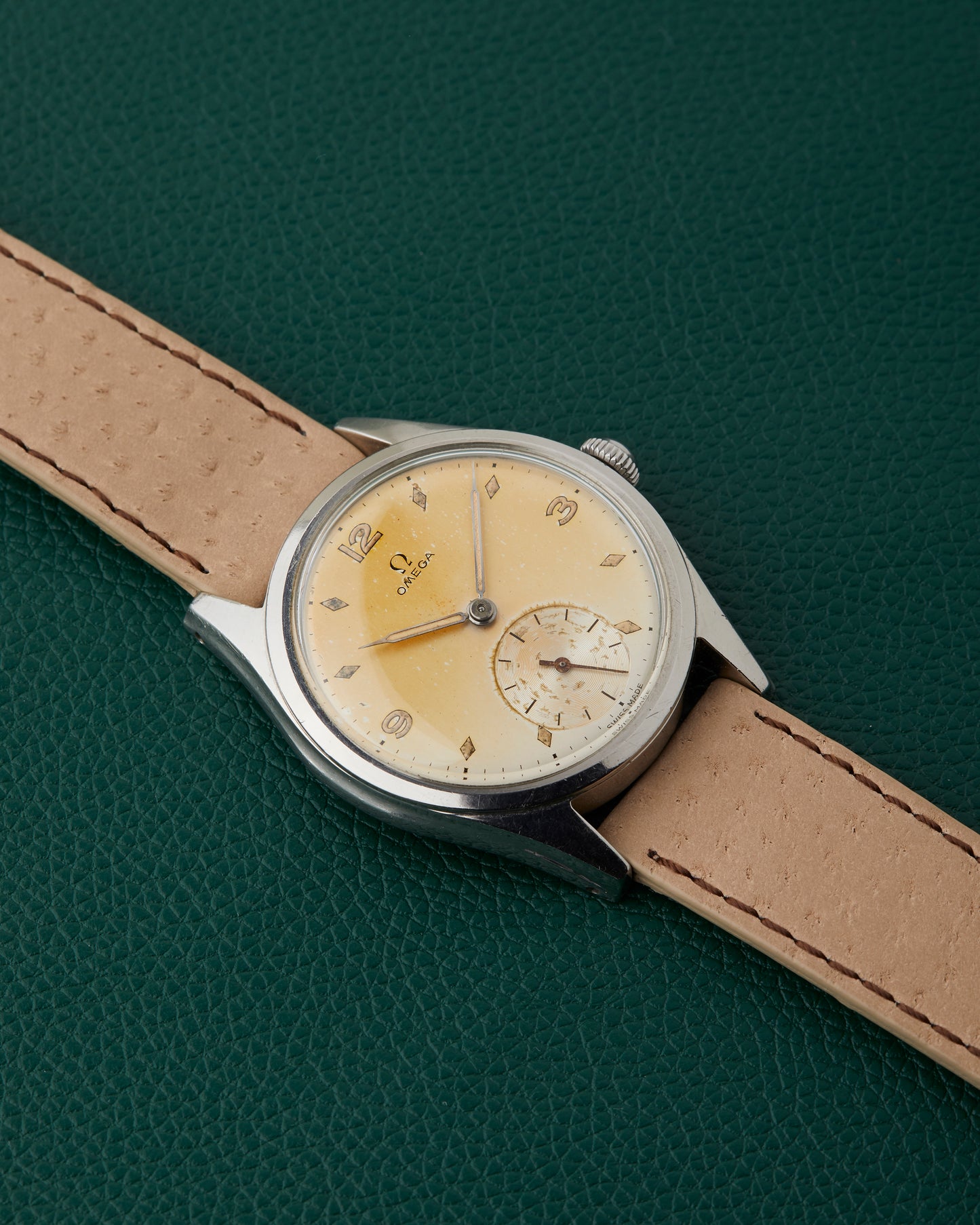 Omega 2536-10 Caramel Patina Dial Vintage Watch 1950