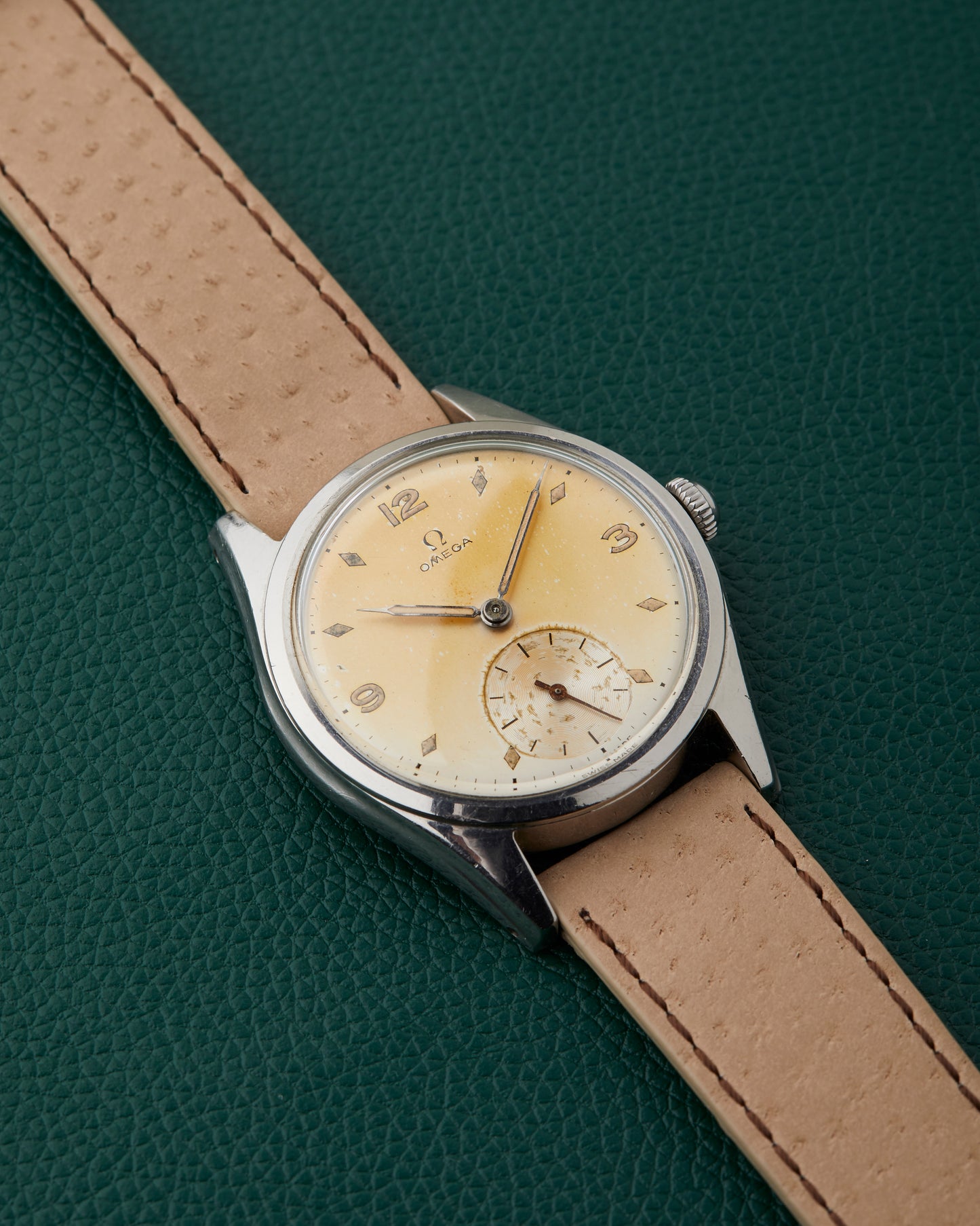 Omega 2536-10 Caramel Patina Dial Vintage Watch 1950