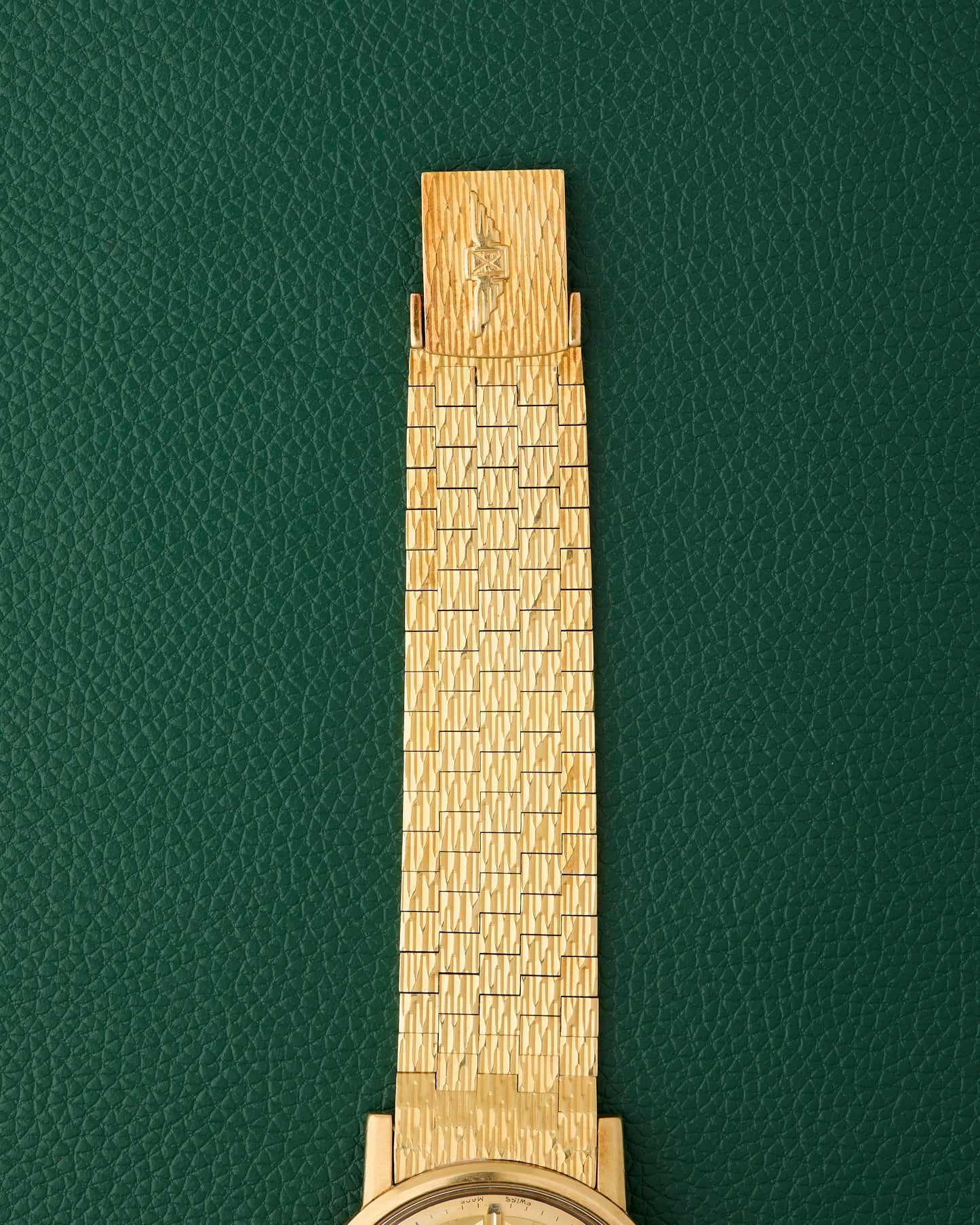 Longines Conquest Ref. 8258 Brick Bracelet 18K Gold