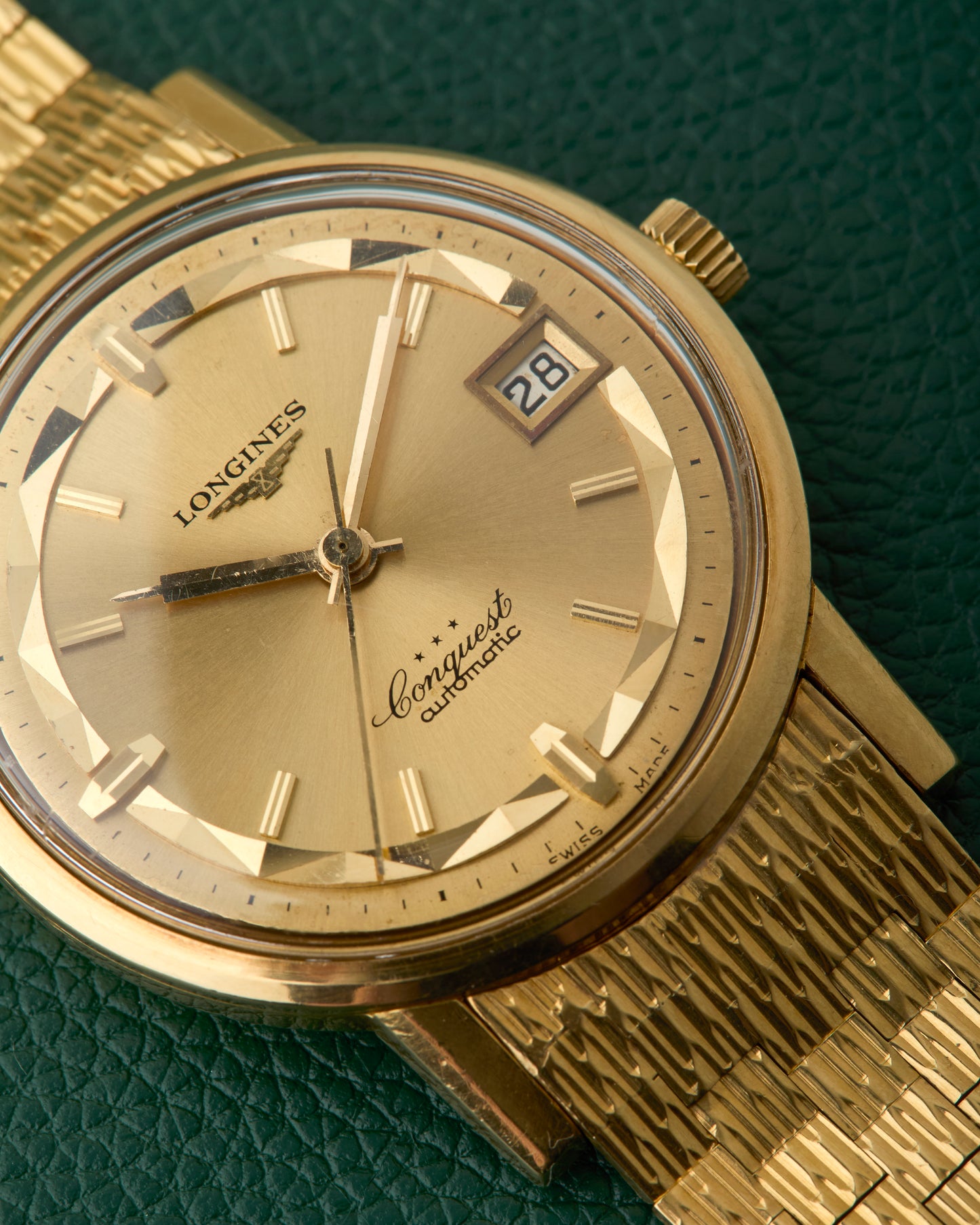 Longines Conquest Ref. 8258 Brick Bracelet 18K Gold
