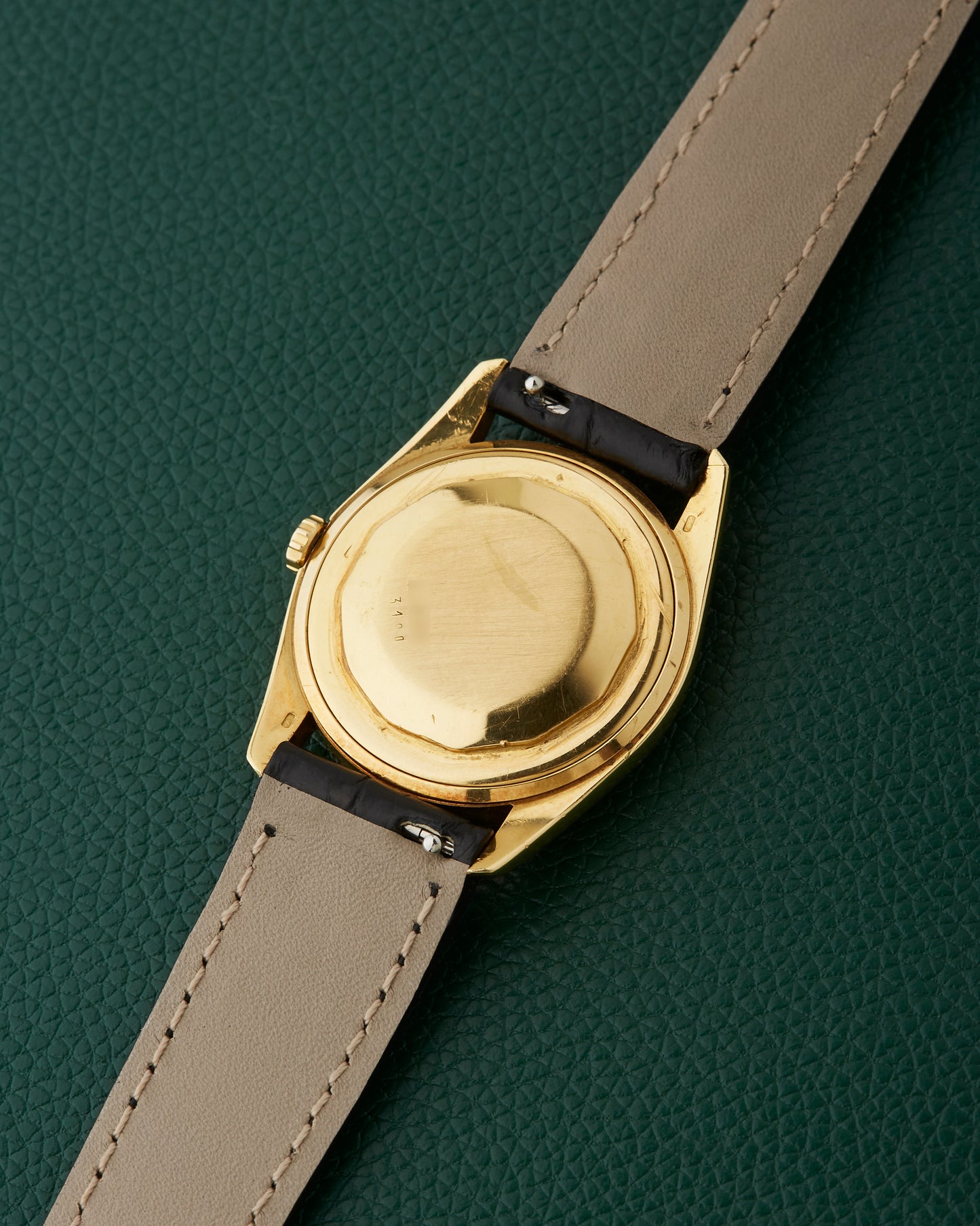 Baume & Mercier Geneve Baumatic 3194 Gold 18k Fluted Bezel Watch
