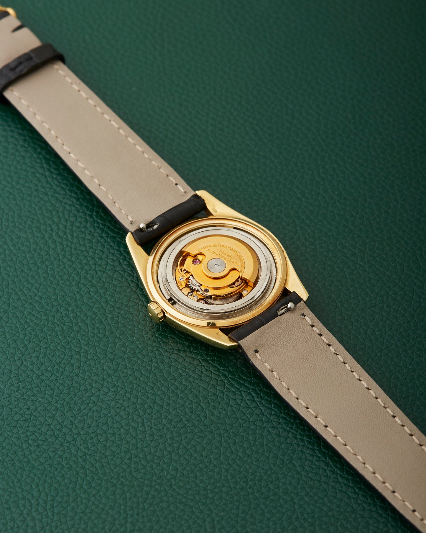Baume & Mercier Geneve Baumatic 3194 Gold 18k Fluted Bezel Watch