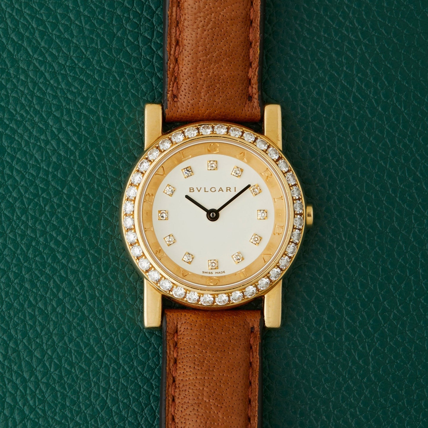 Bvlgari Bulgari Ref. AT 26 GL Diamond Bezel 18k Yellow Gold & 18k Buckle