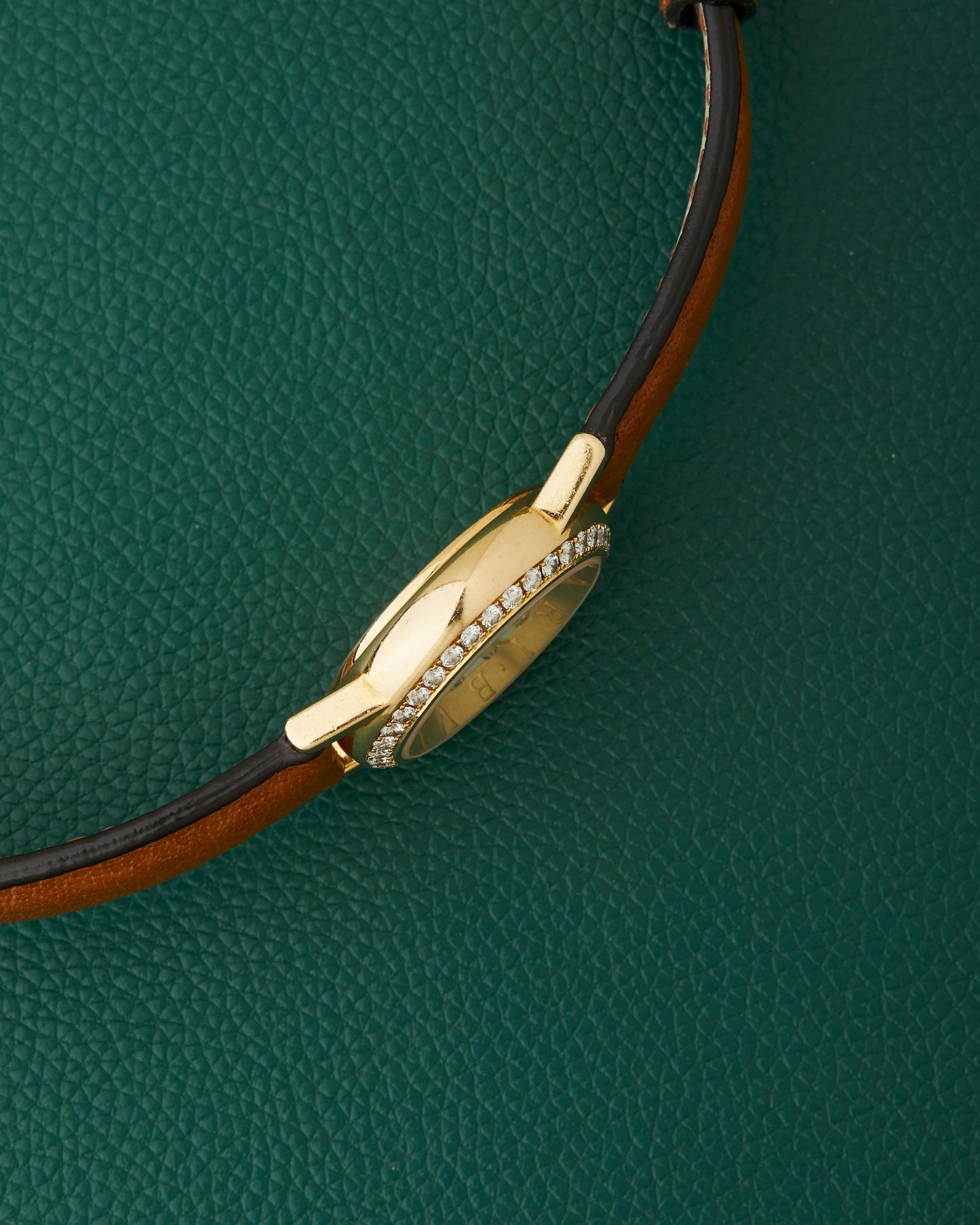 Bvlgari Bulgari Ref. AT 26 GL Diamond Bezel 18k Yellow Gold & 18k Buckle
