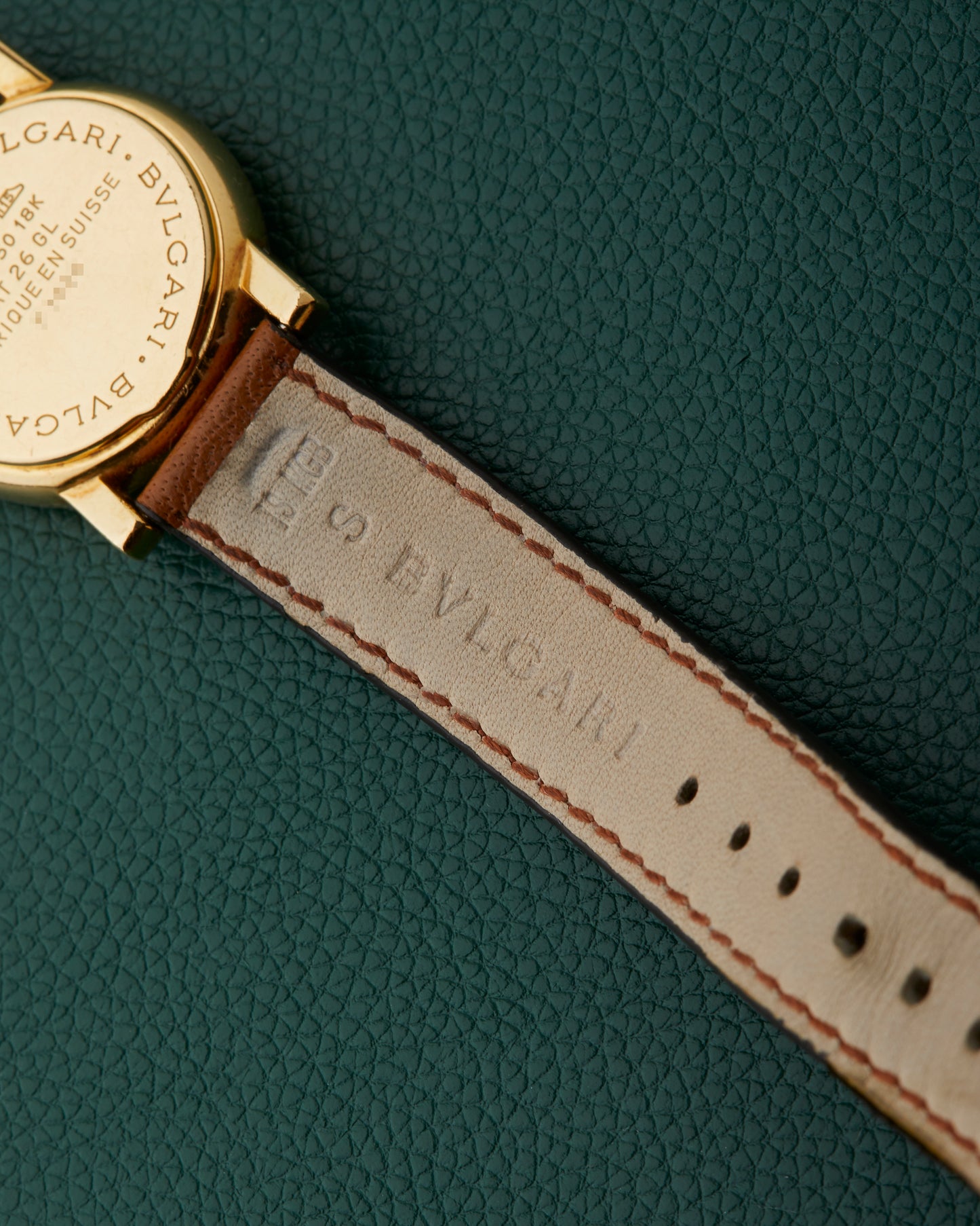 Bvlgari Bulgari Ref. AT 26 GL Diamond Bezel 18k Yellow Gold & 18k Buckle