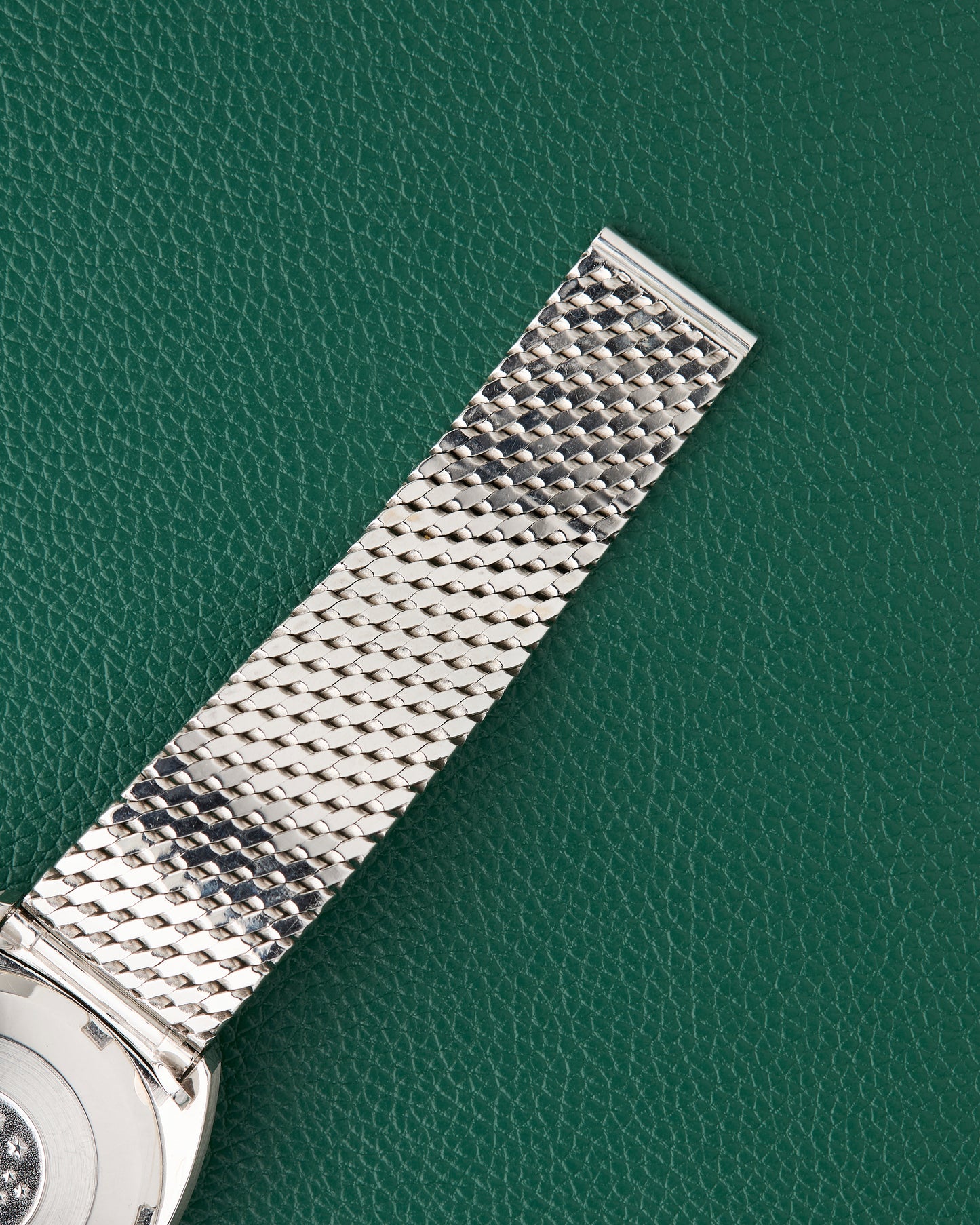 Omega Constellation Ref. 168019 18k White Gold Milanese Bracelet
