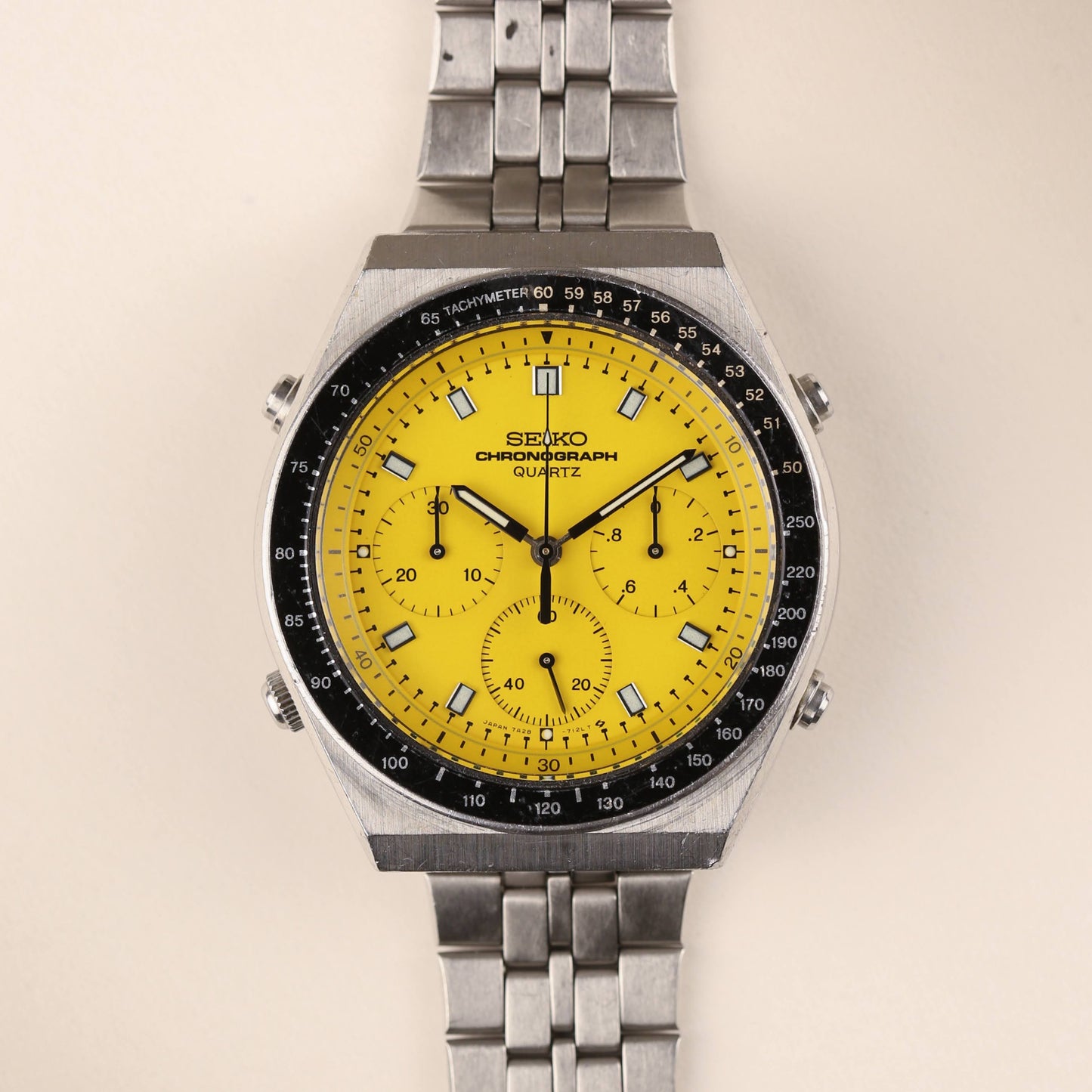 Seiko 7A28-710A Yellow Chronograph Quartz June 1983