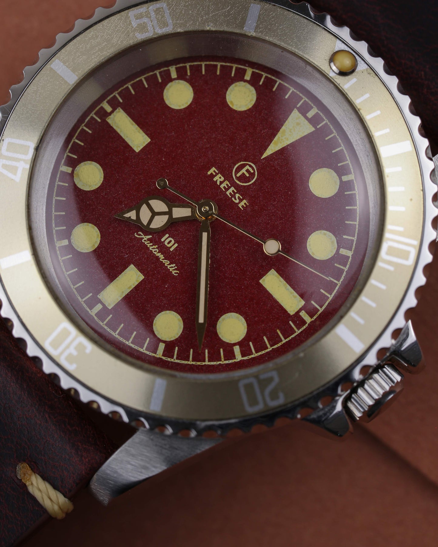 Freese 101 Red Dial Automatic Watch Deadstock