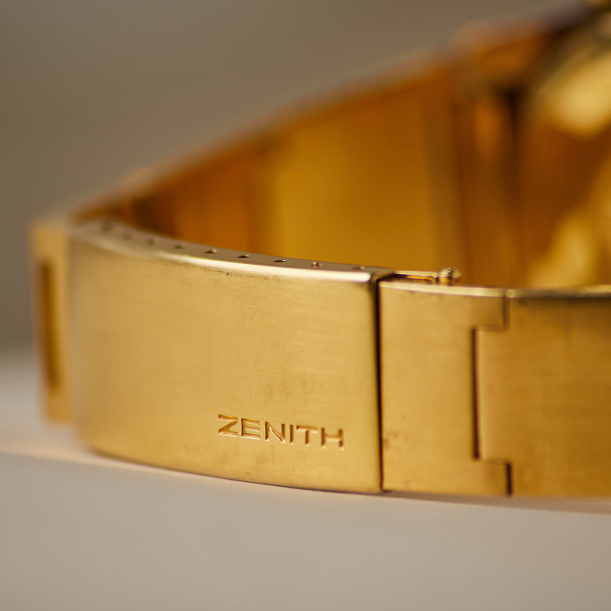 Zenith El Primero G7813 Lobster Bracelet 18k Gold