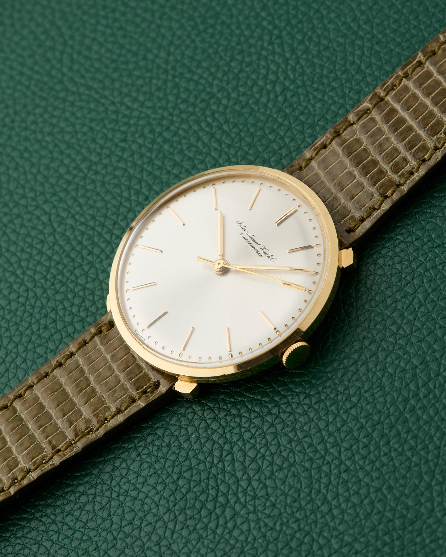 IWC Ultra Thin Ref. 1210 Yellow Gold 18K Vintage Dress Watch