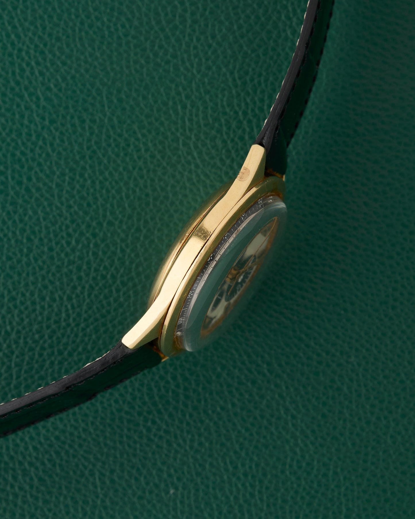 Zenith El Primero Ref. G581 Vintage Chronograph 18K Yellow Gold