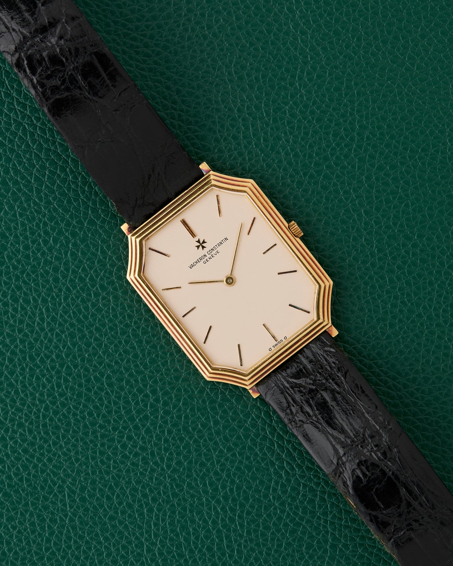 Vacheron Constantin Octagon Stepped Case Ref. 33072 Yellow Gold 18K