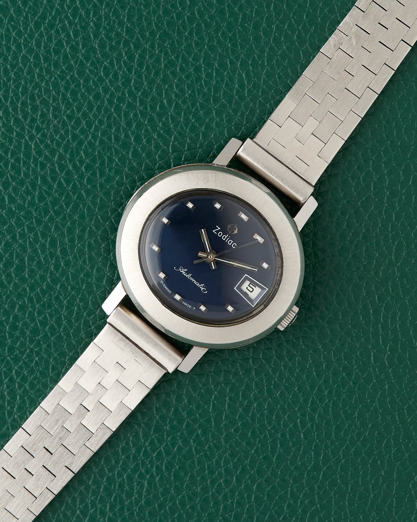 Zodiac Ref. 472-937 Blue Dial Brick Bracelet Automatic