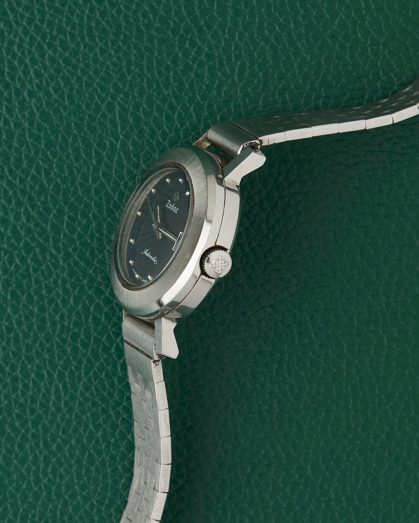 Zodiac Ref. 472-937 Blue Dial Brick Bracelet Automatic