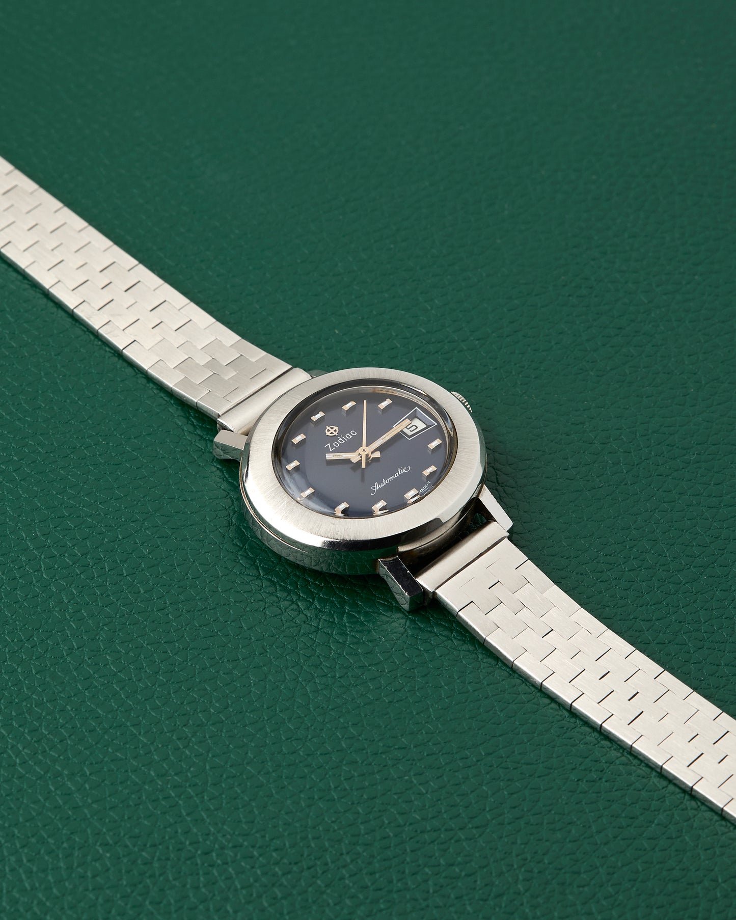 Zodiac Ref. 472-937 Blue Dial Brick Bracelet Automatic