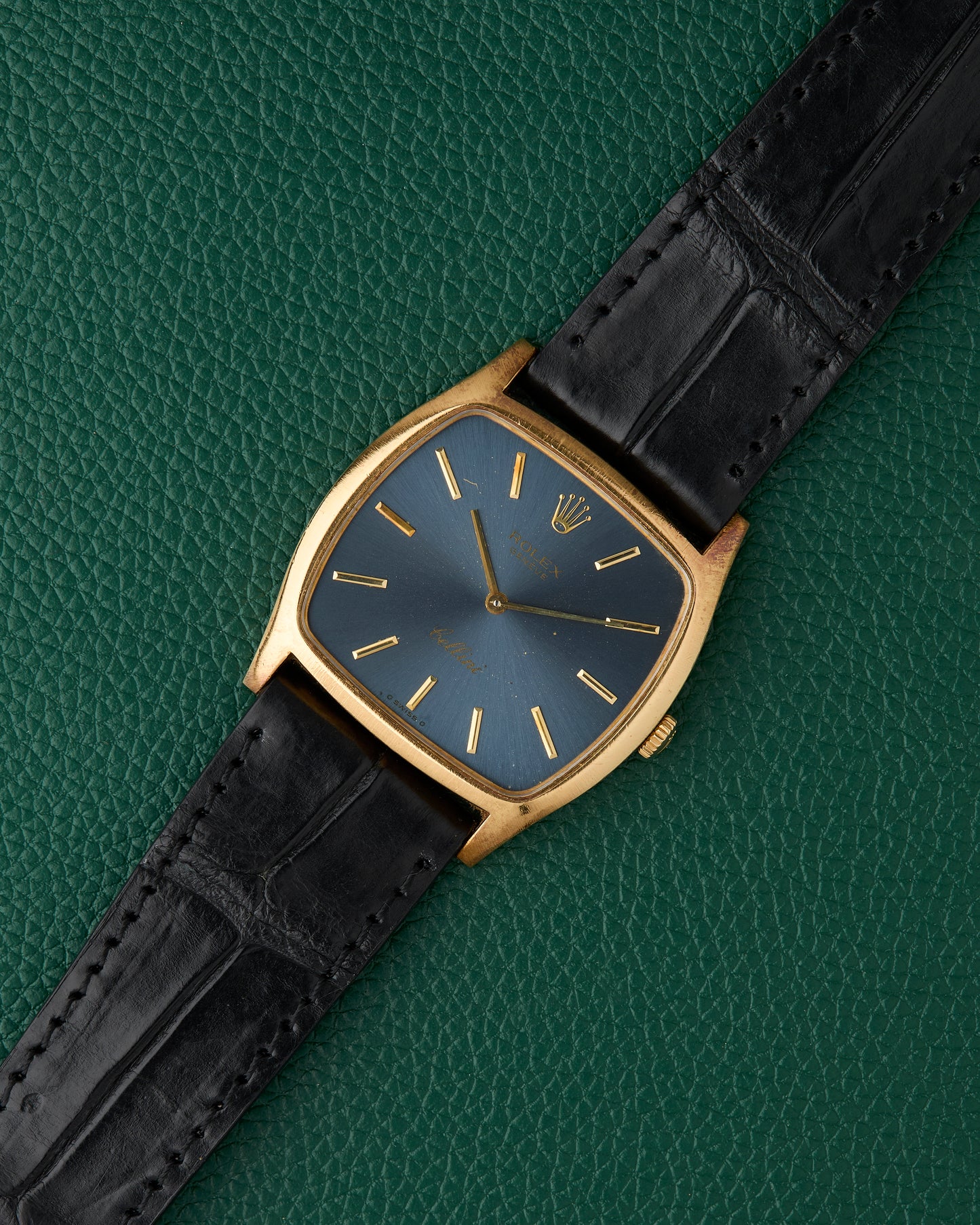 Rolex Cellini Ref. 3805 Blue Sunburst 18k Yellow Gold TV case 1976