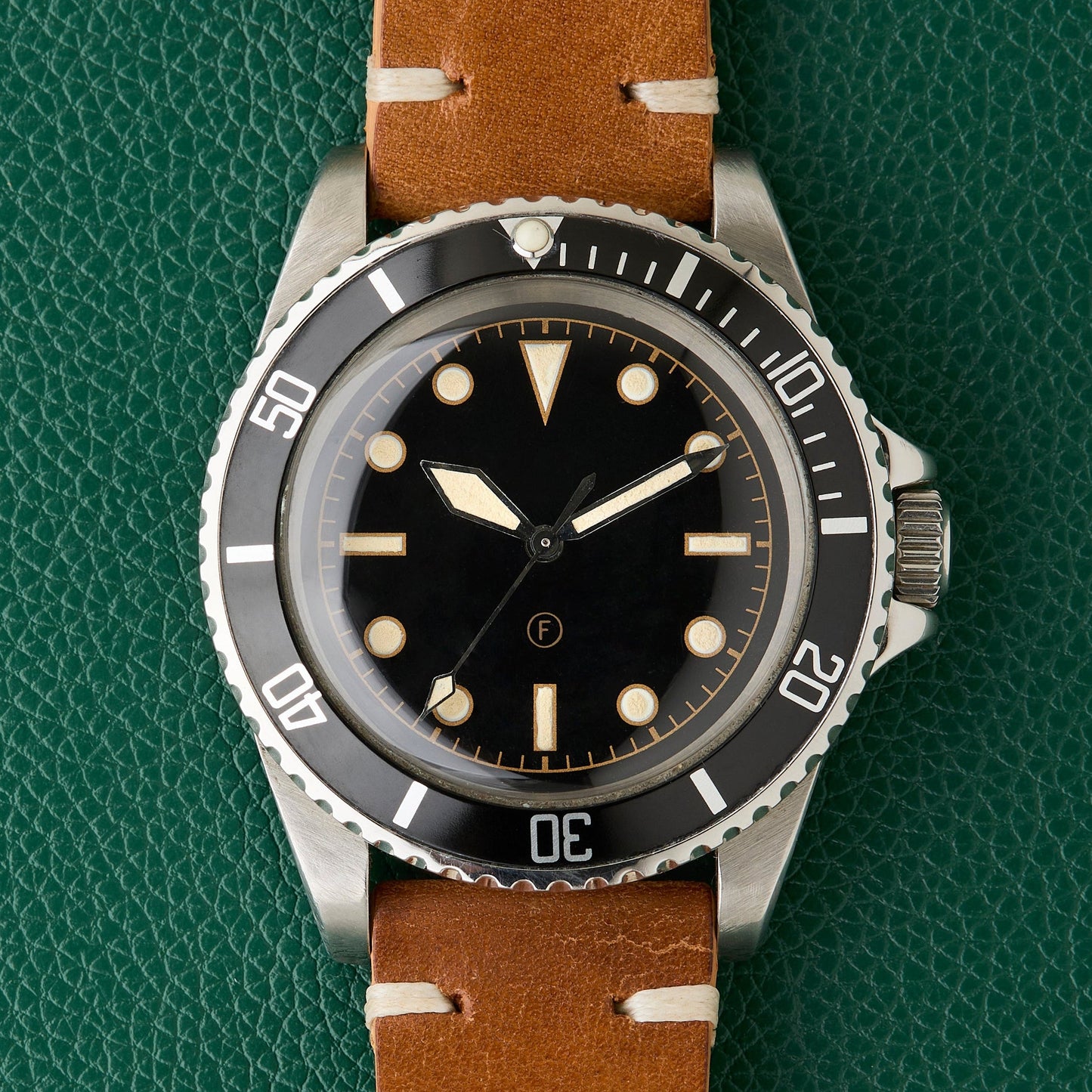 Freese 101 Gloss Black Dial Black Bezel Box Simon Freese Watch