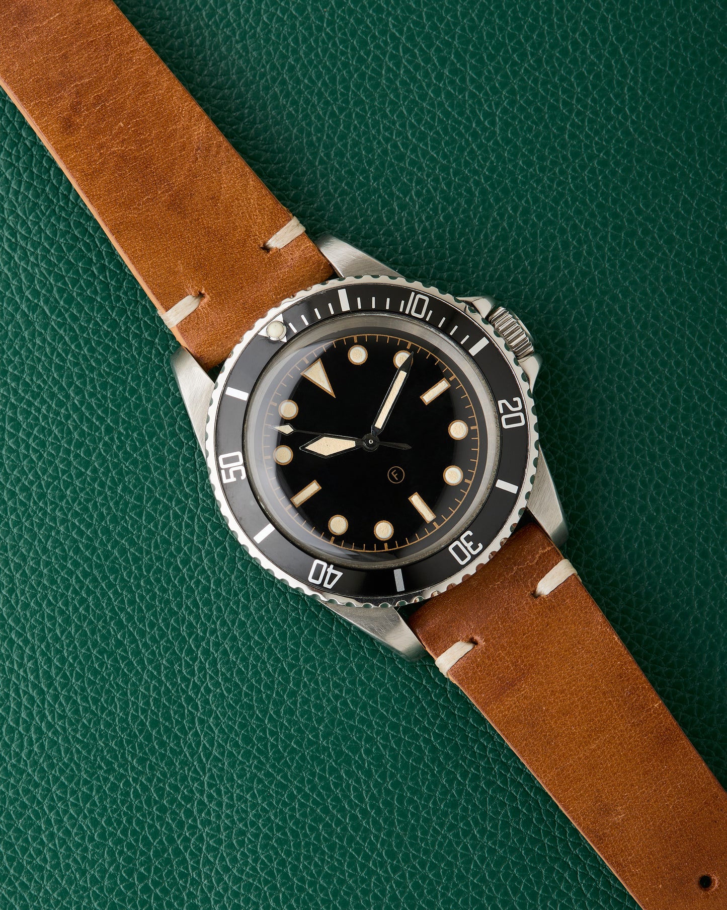 Freese 101 Gloss Black Dial Black Bezel Box Simon Freese Watch