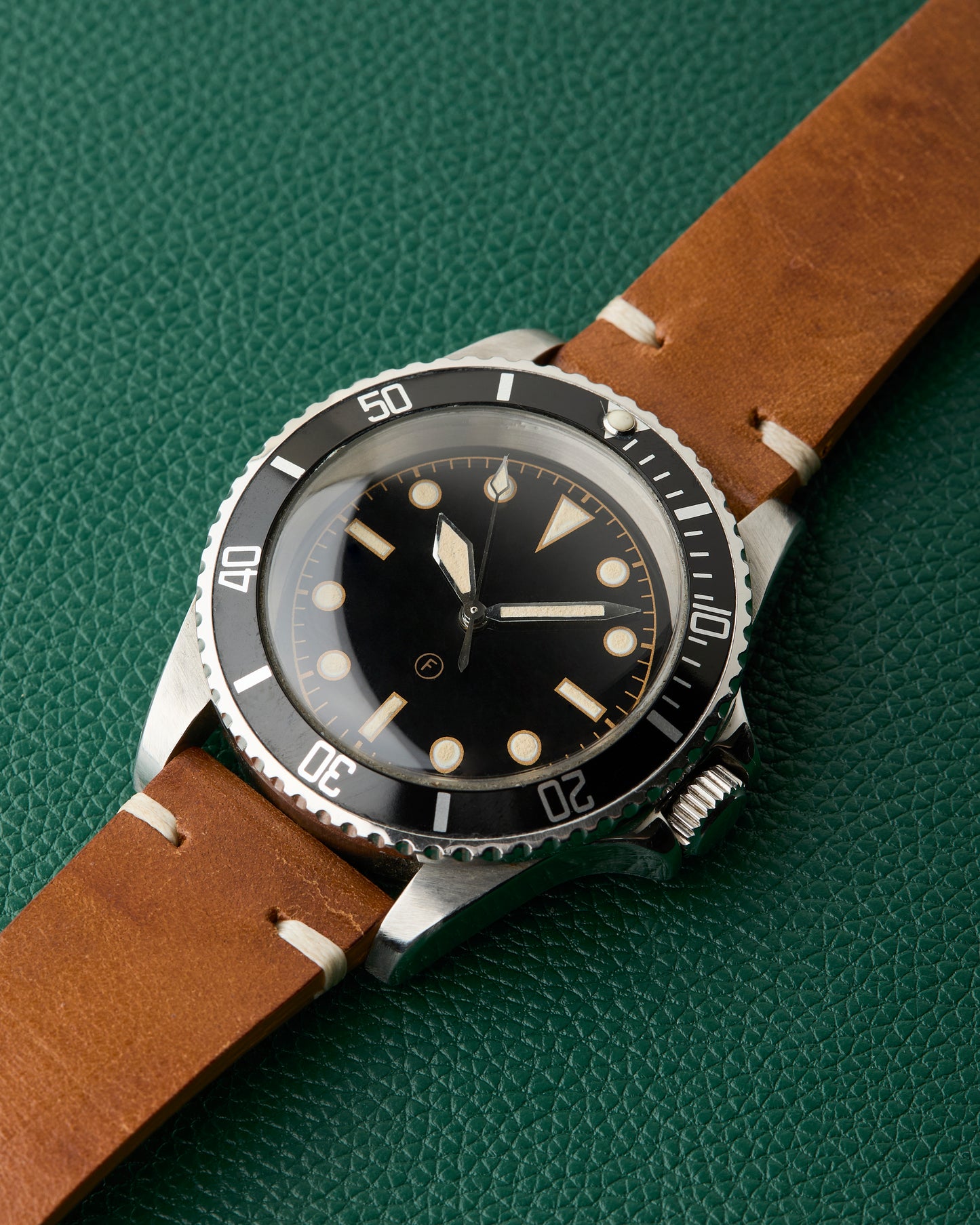 Freese 101 Gloss Black Dial Black Bezel Box Simon Freese Watch